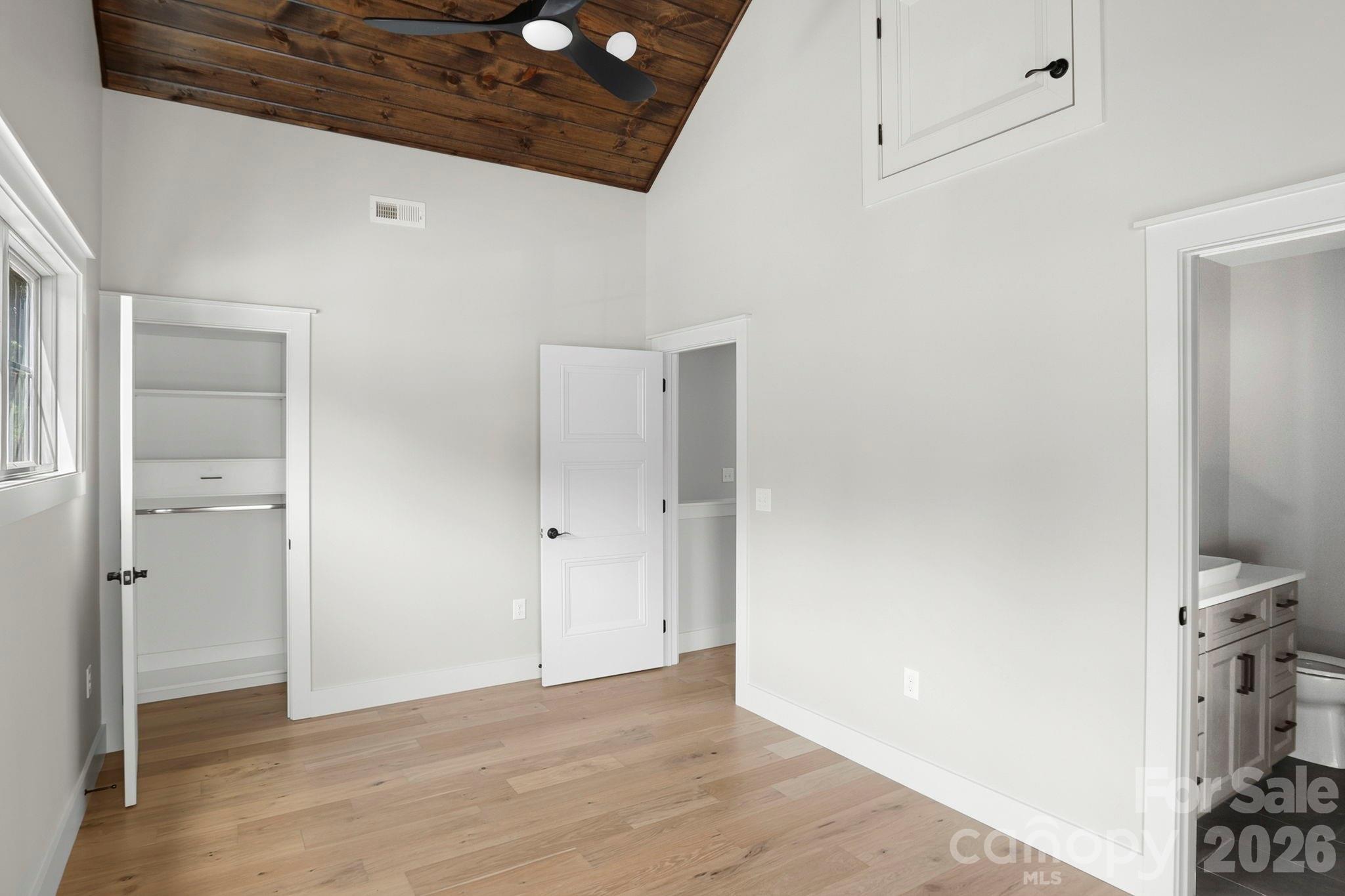 128 Chepstow Place Property Photo 19