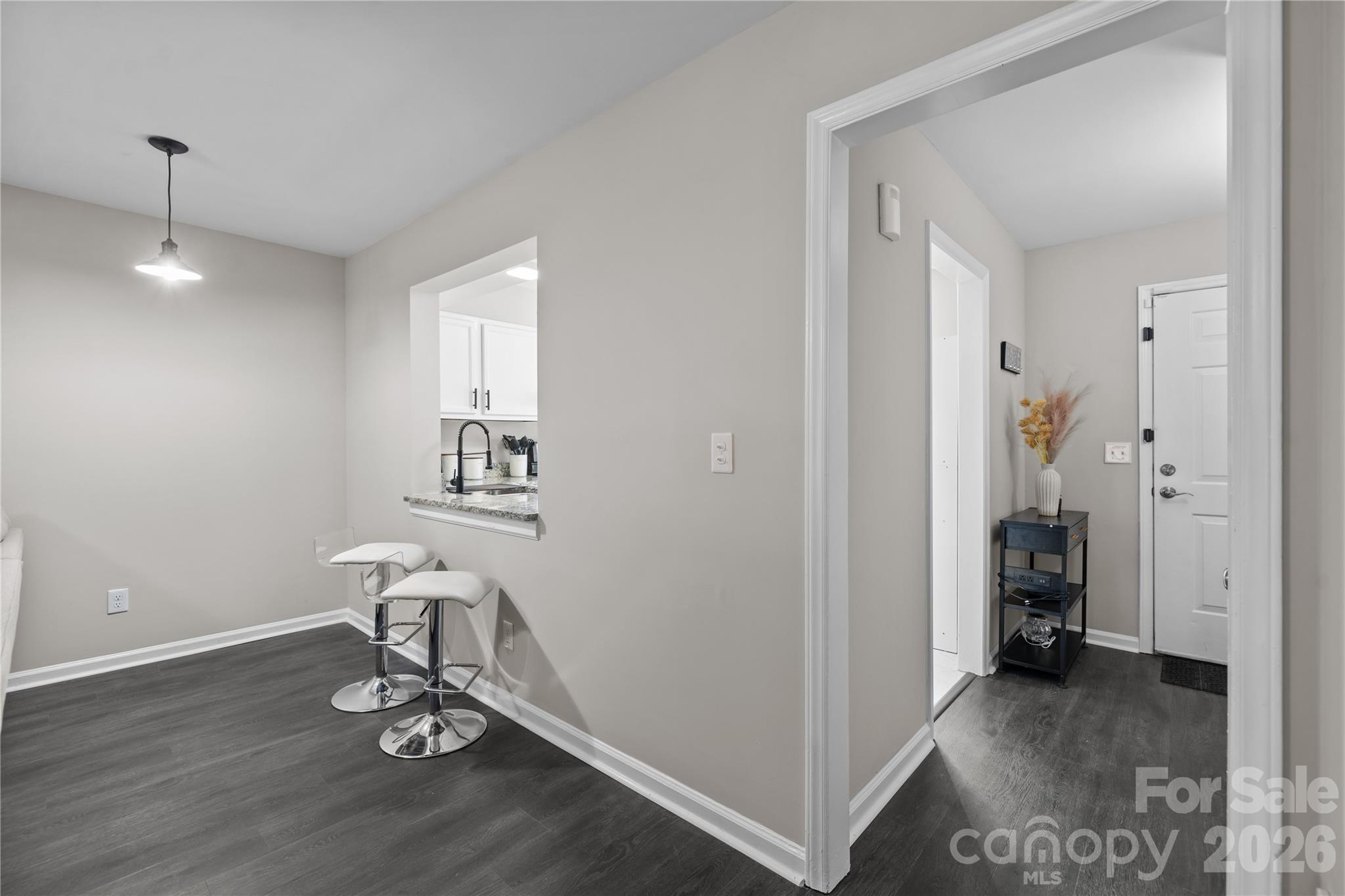8407 Rust Wood Place Property Photo 6
