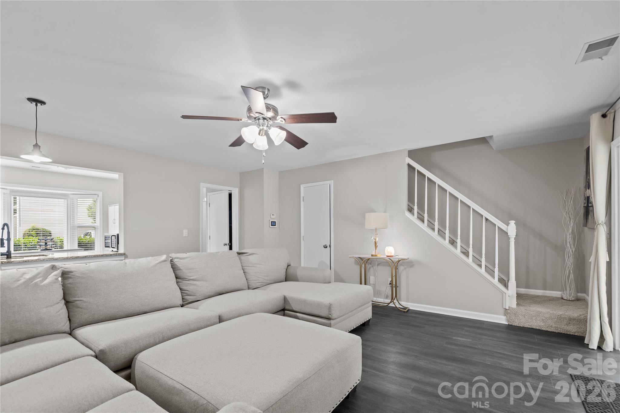 8407 Rust Wood Place Property Photo 9