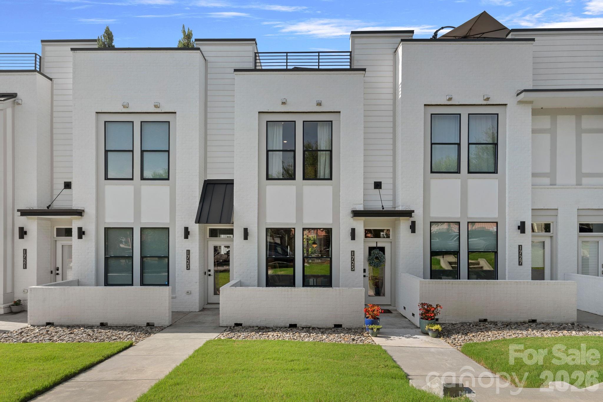 1725 Wesley Green Way Property Photo 1