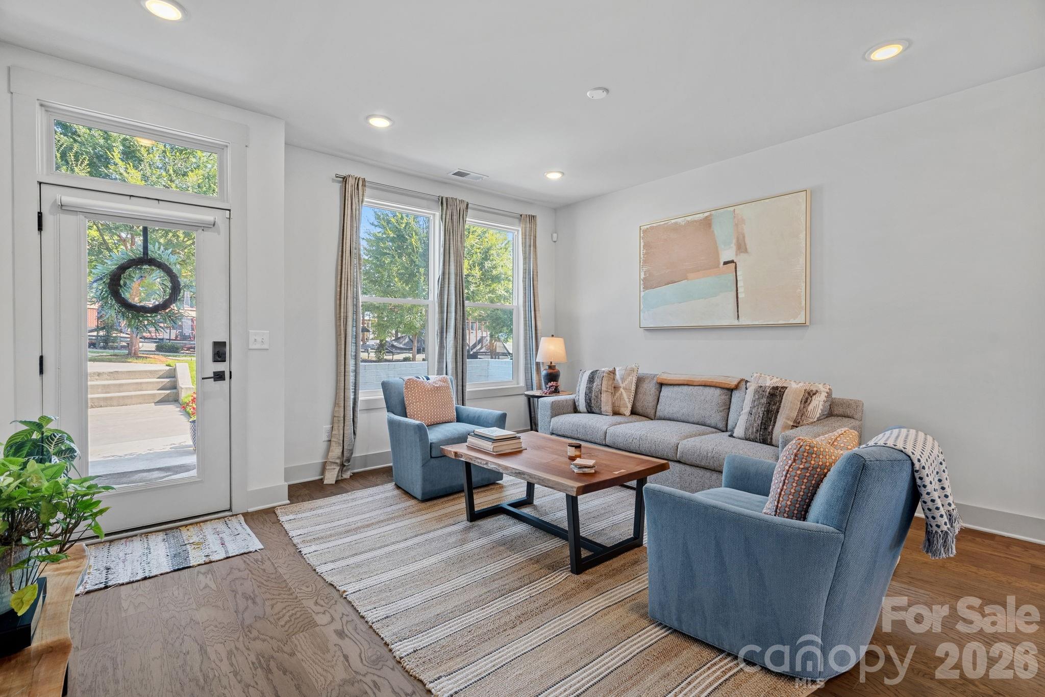 1725 Wesley Green Way Property Photo 3