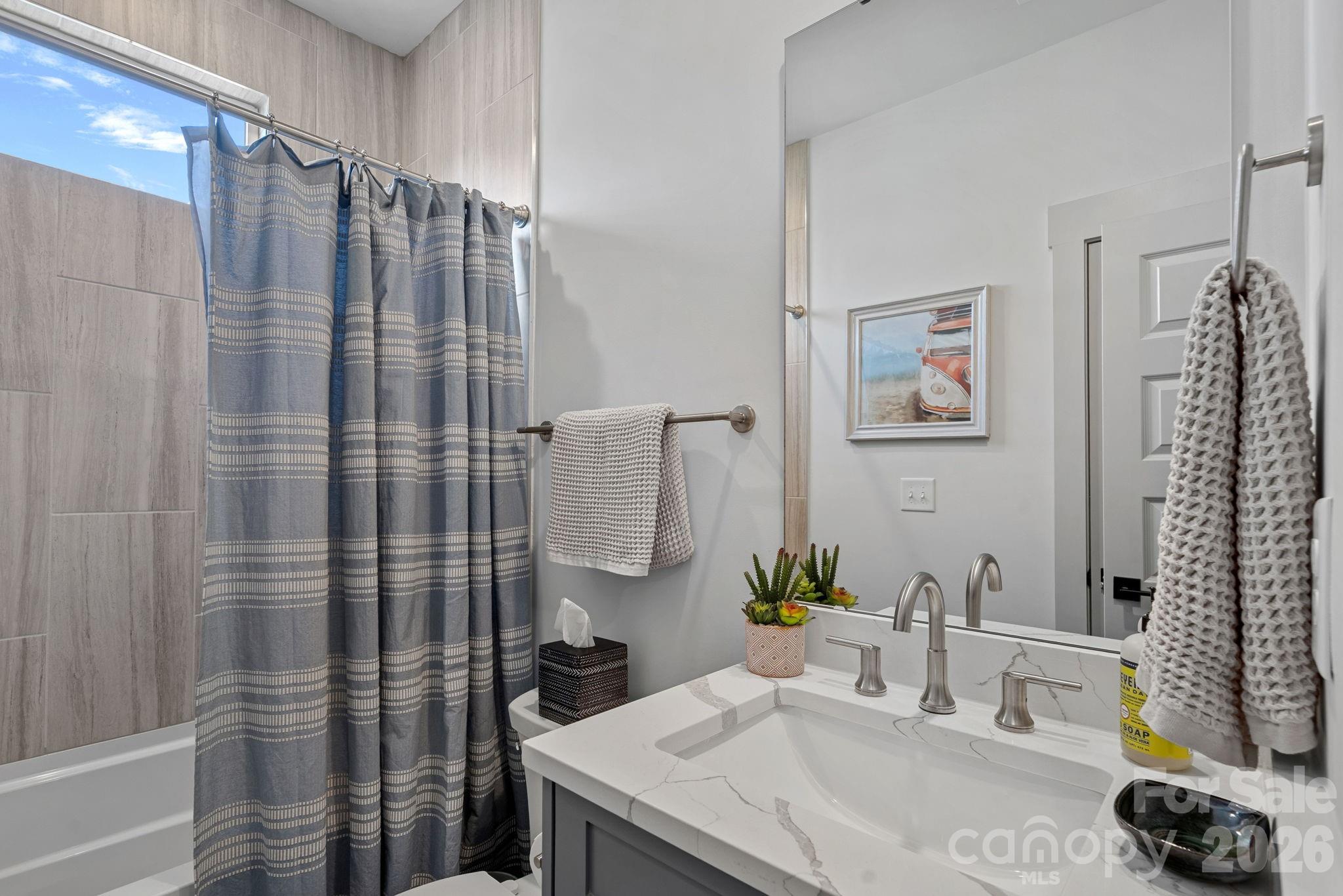 1725 Wesley Green Way Property Photo 17