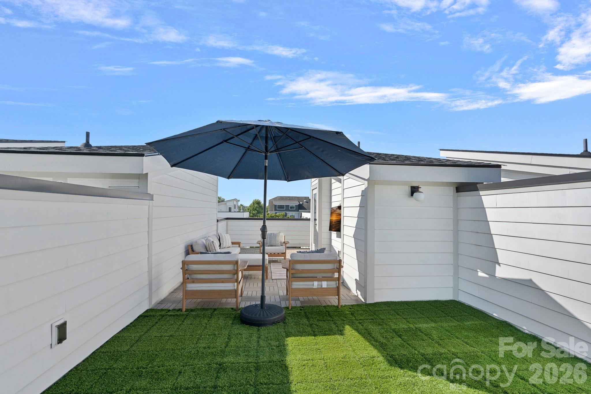 1725 Wesley Green Way Property Photo 30