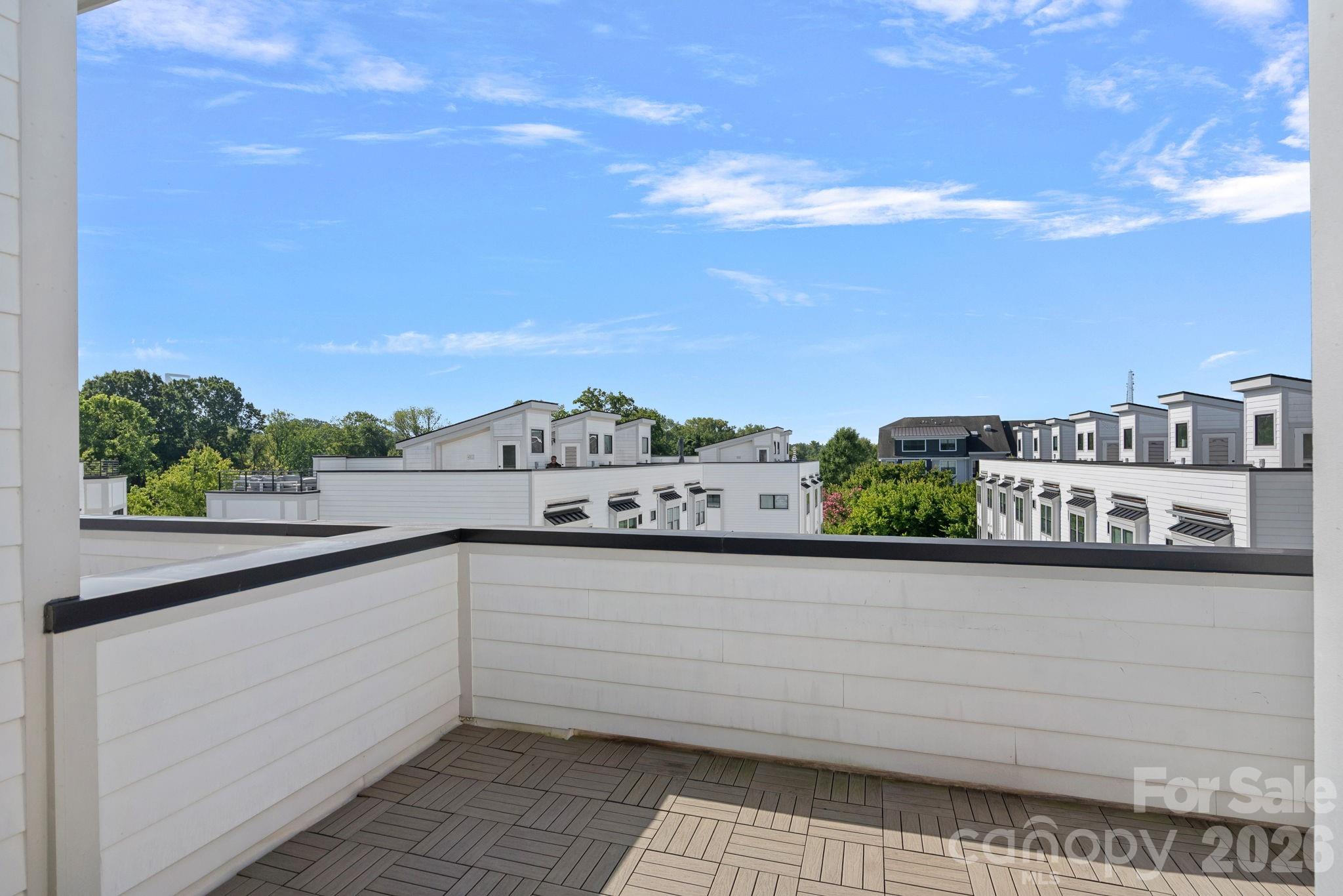 1725 Wesley Green Way Property Photo 32