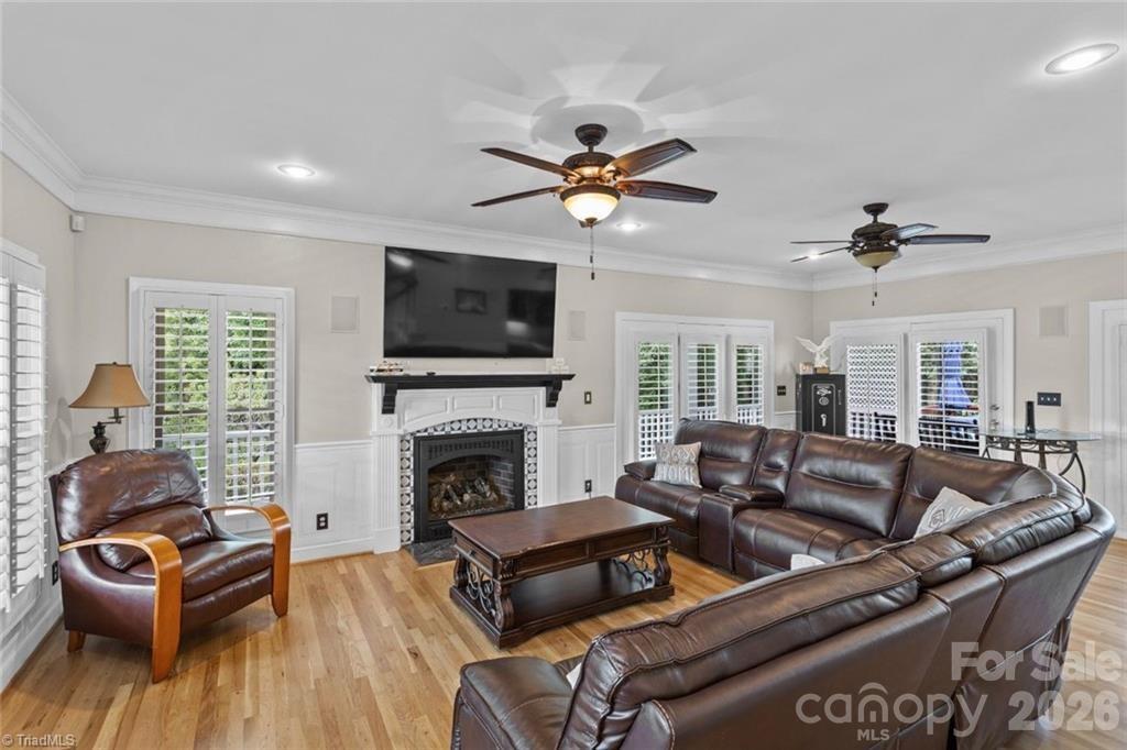 325 Buck Seaford Road Property Photo 8