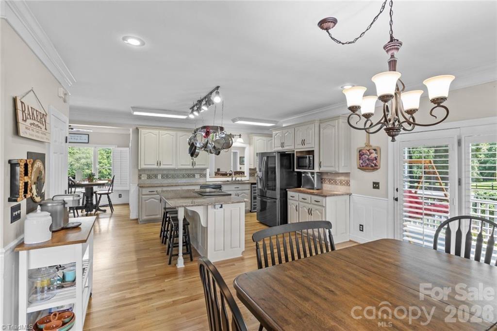 325 Buck Seaford Road Property Photo 27