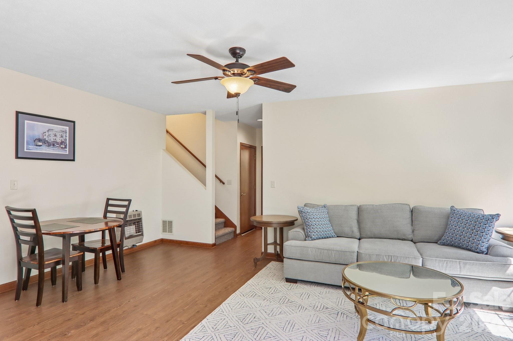 651 E Park Place Property Photo 24