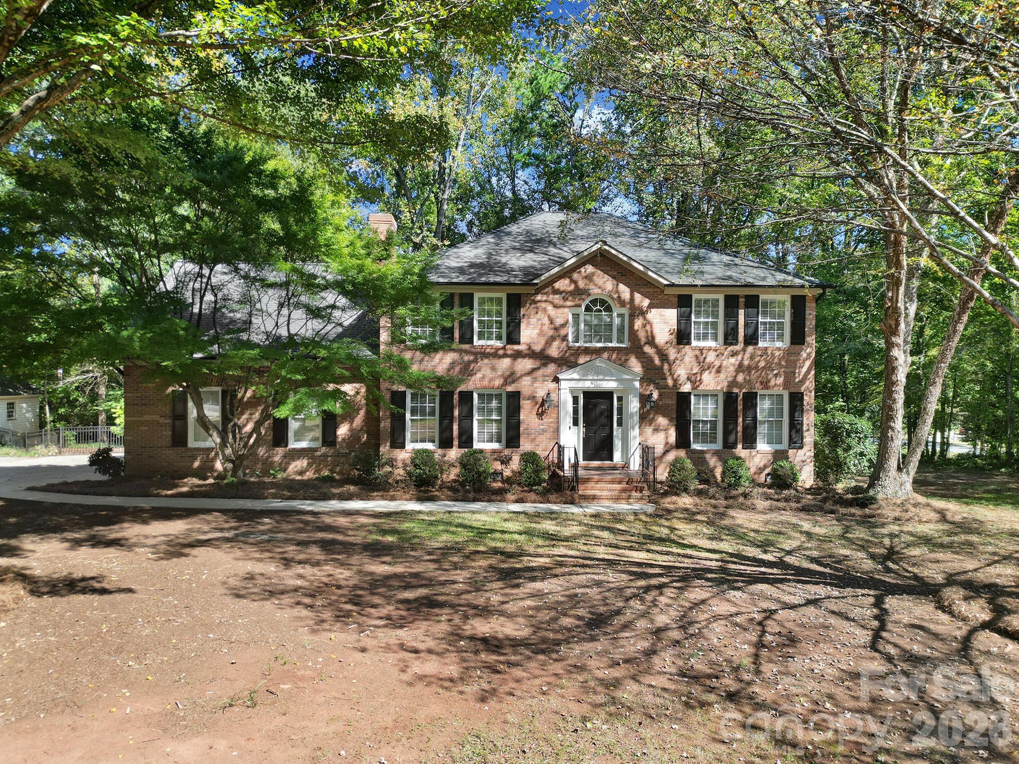 3007 Dewitt Court Property Photo 1