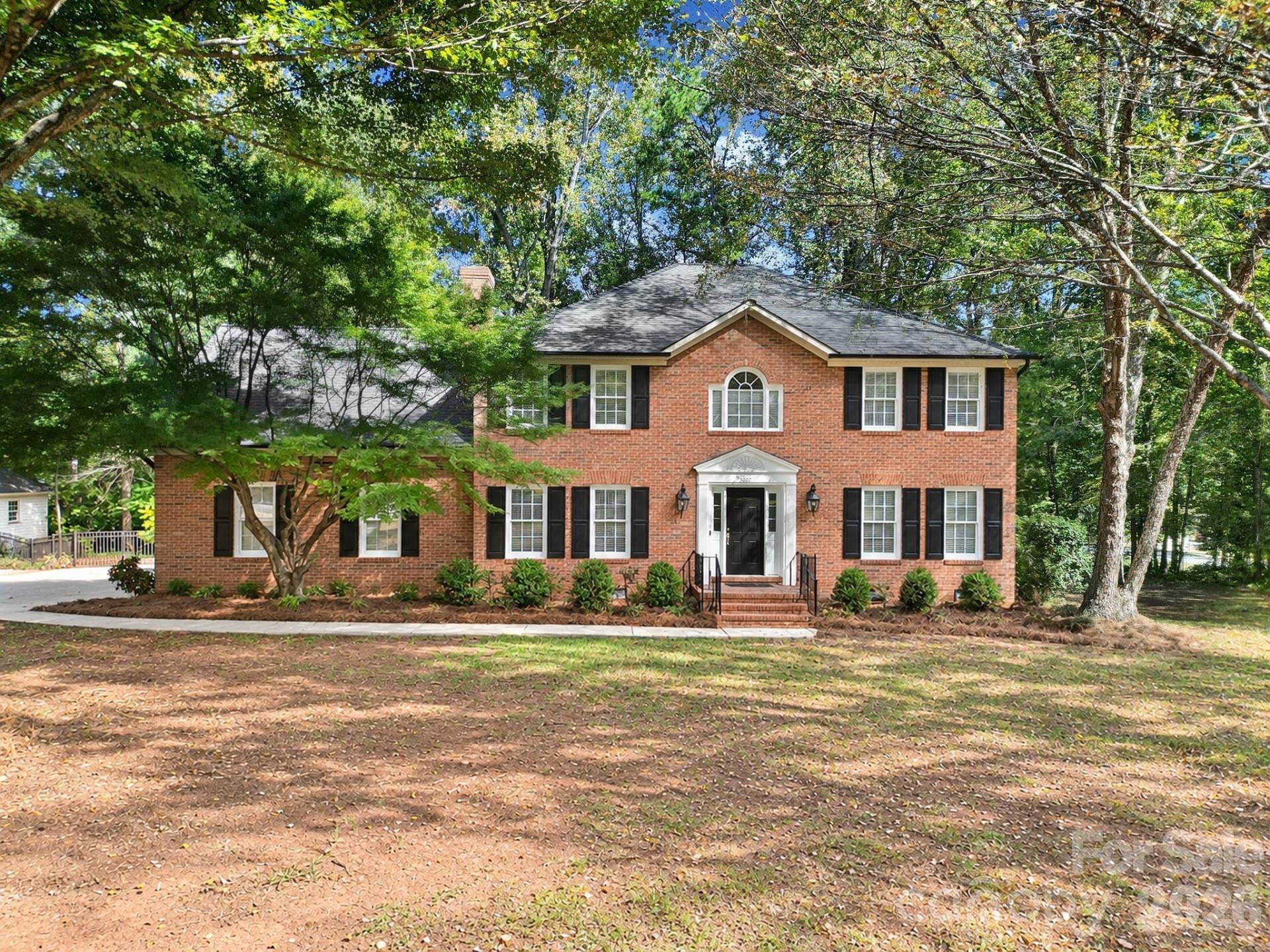 3007 Dewitt Court Property Photo 1