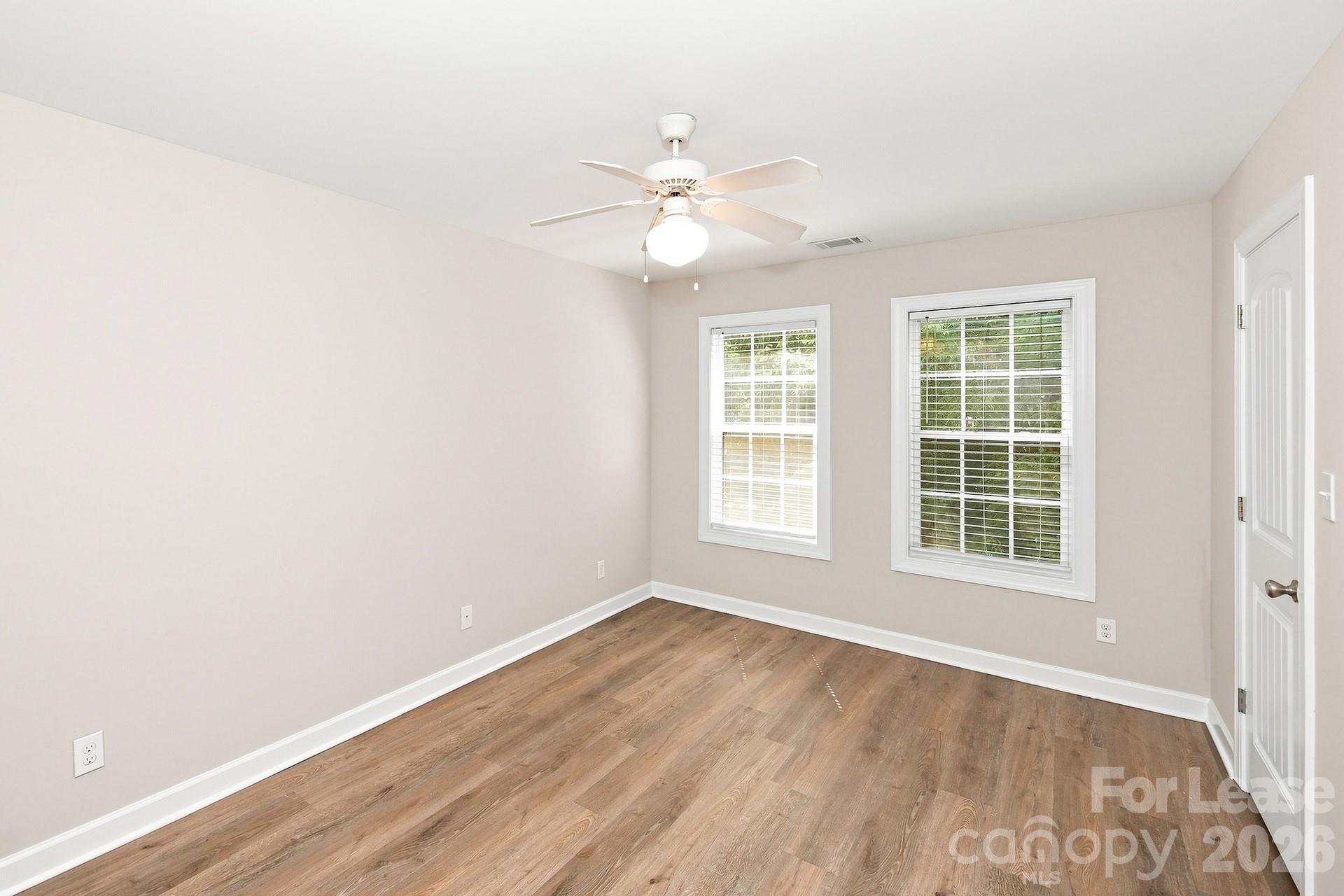 3996 Kimberly Place Property Photo 11