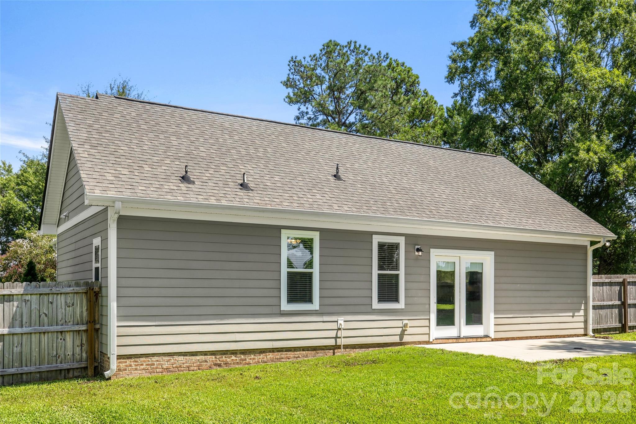 5013 Willow Run Drive Property Photo 23