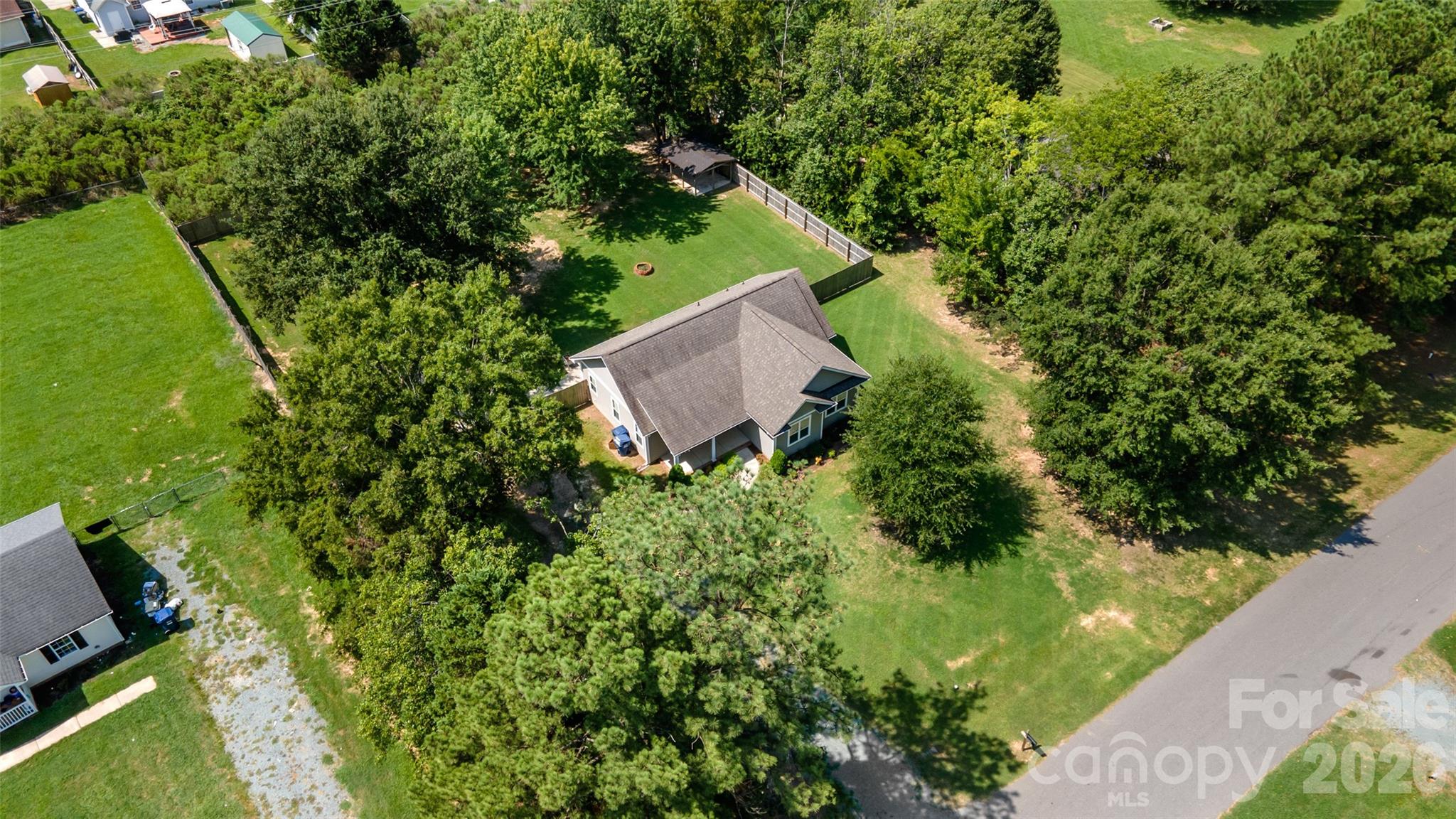 5013 Willow Run Drive Property Photo 30