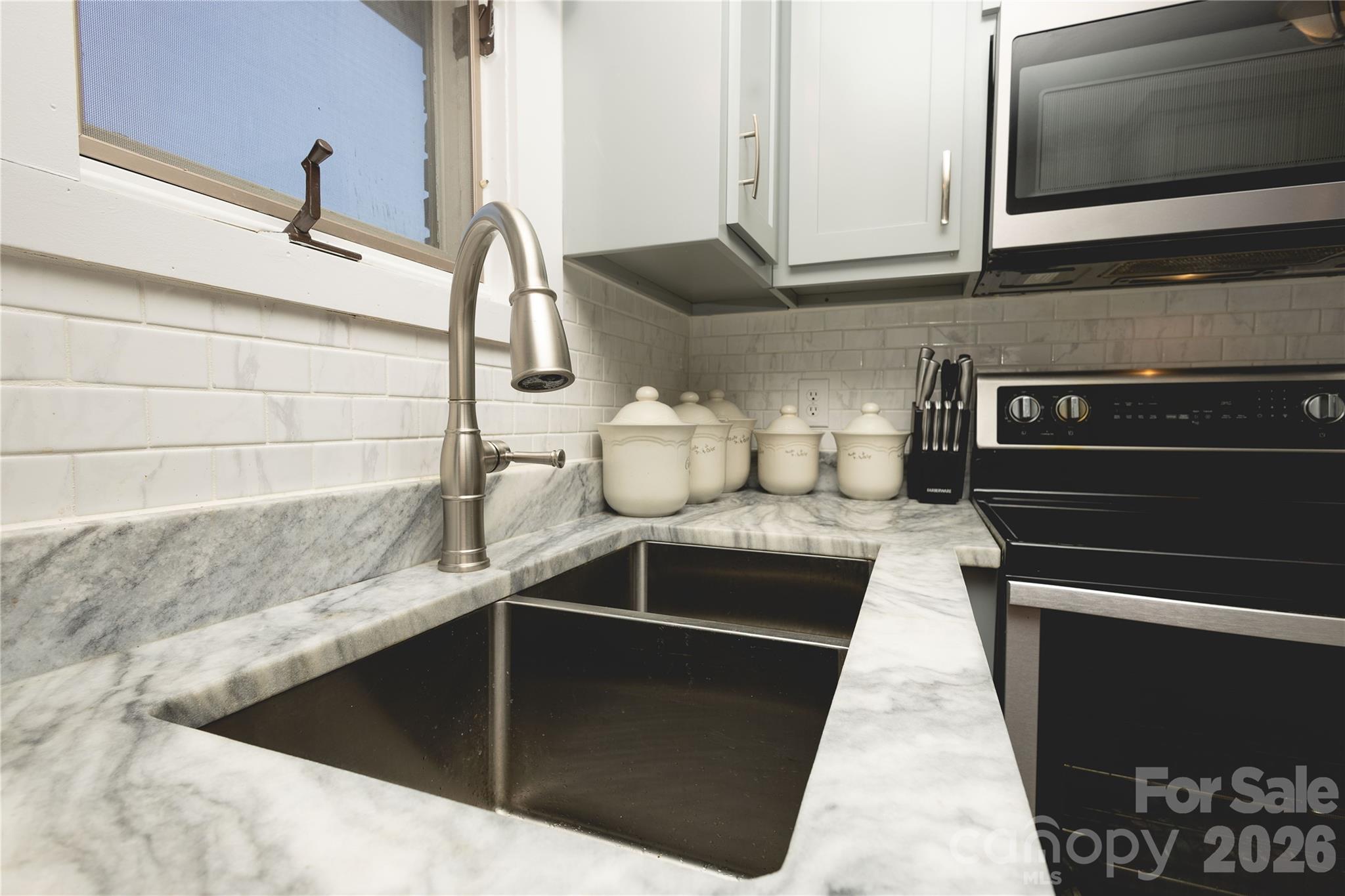 15 Golden Leaf Drive Property Photo 15