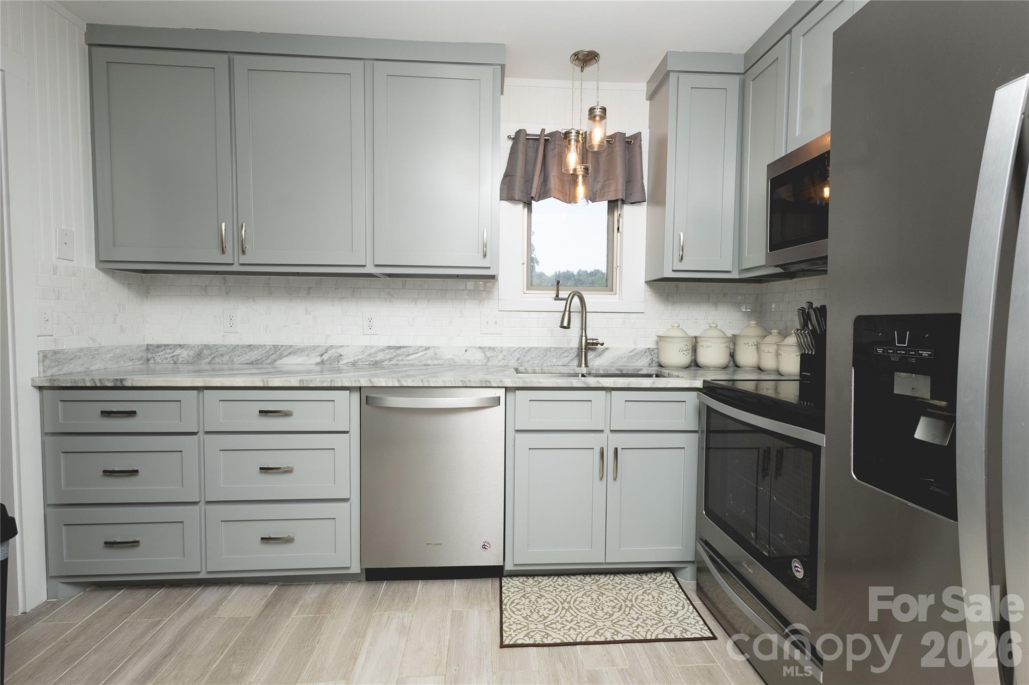 15 Golden Leaf Drive Property Photo 18