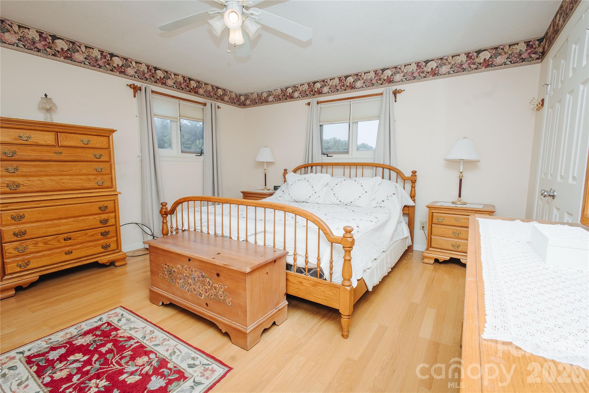 15 Golden Leaf Drive Property Photo 28