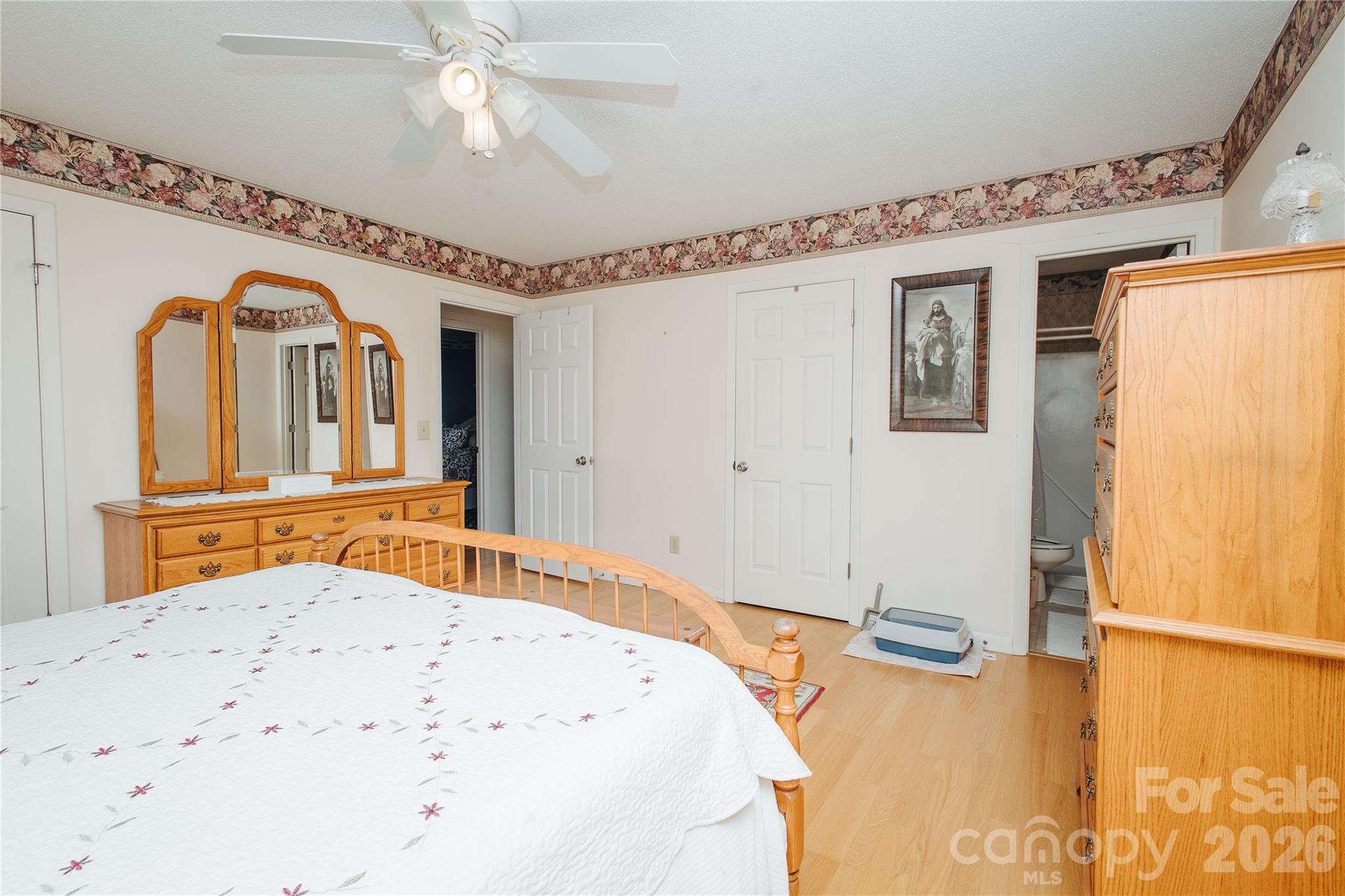 15 Golden Leaf Drive Property Photo 29