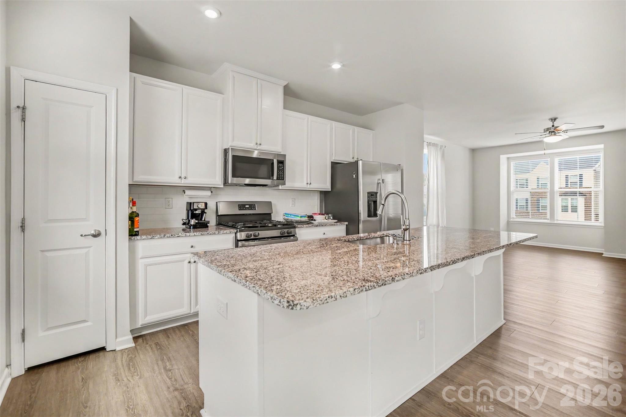 2662 Grantham Place Drive Property Photo 10