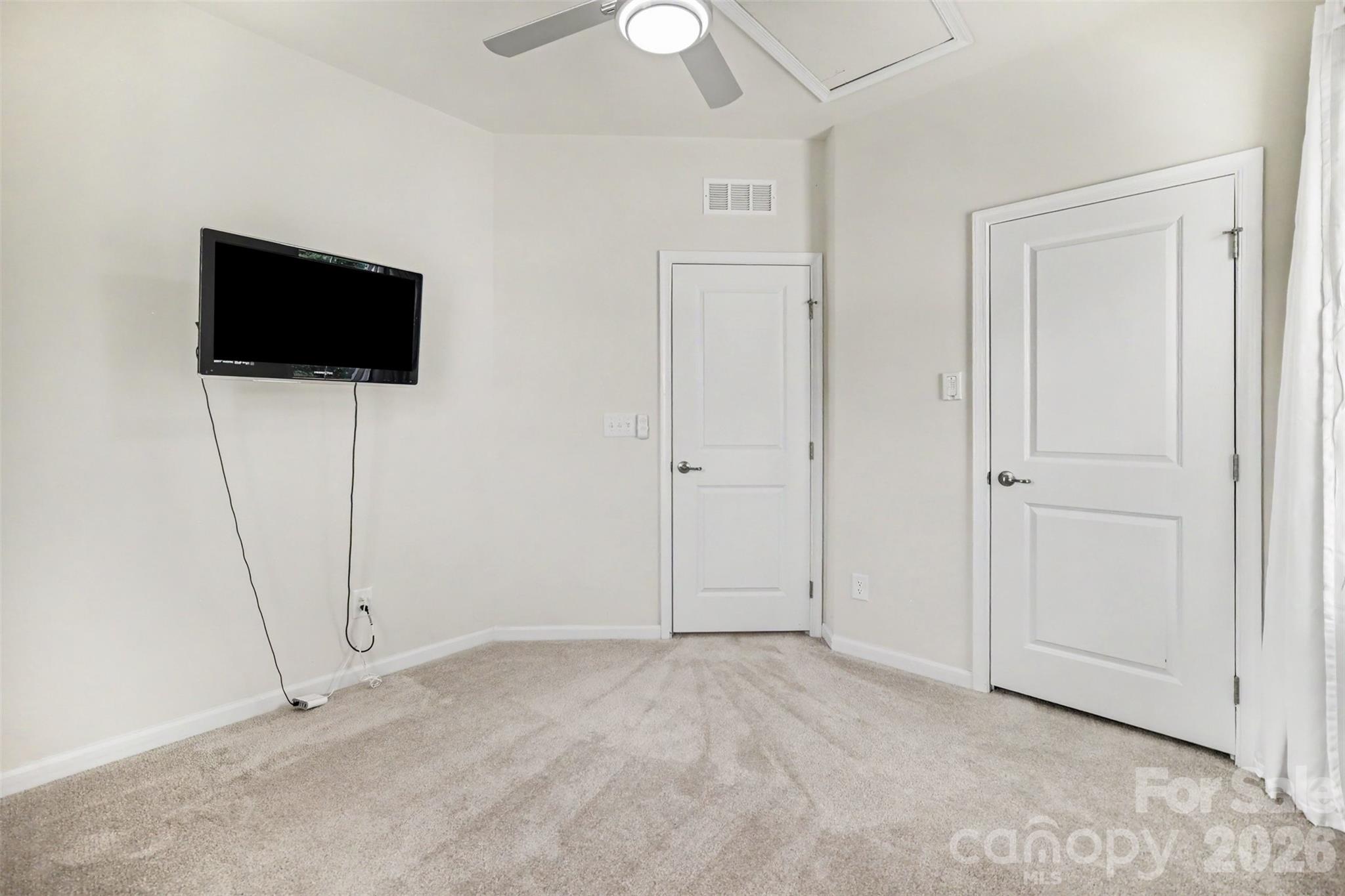 2662 Grantham Place Drive Property Photo 30