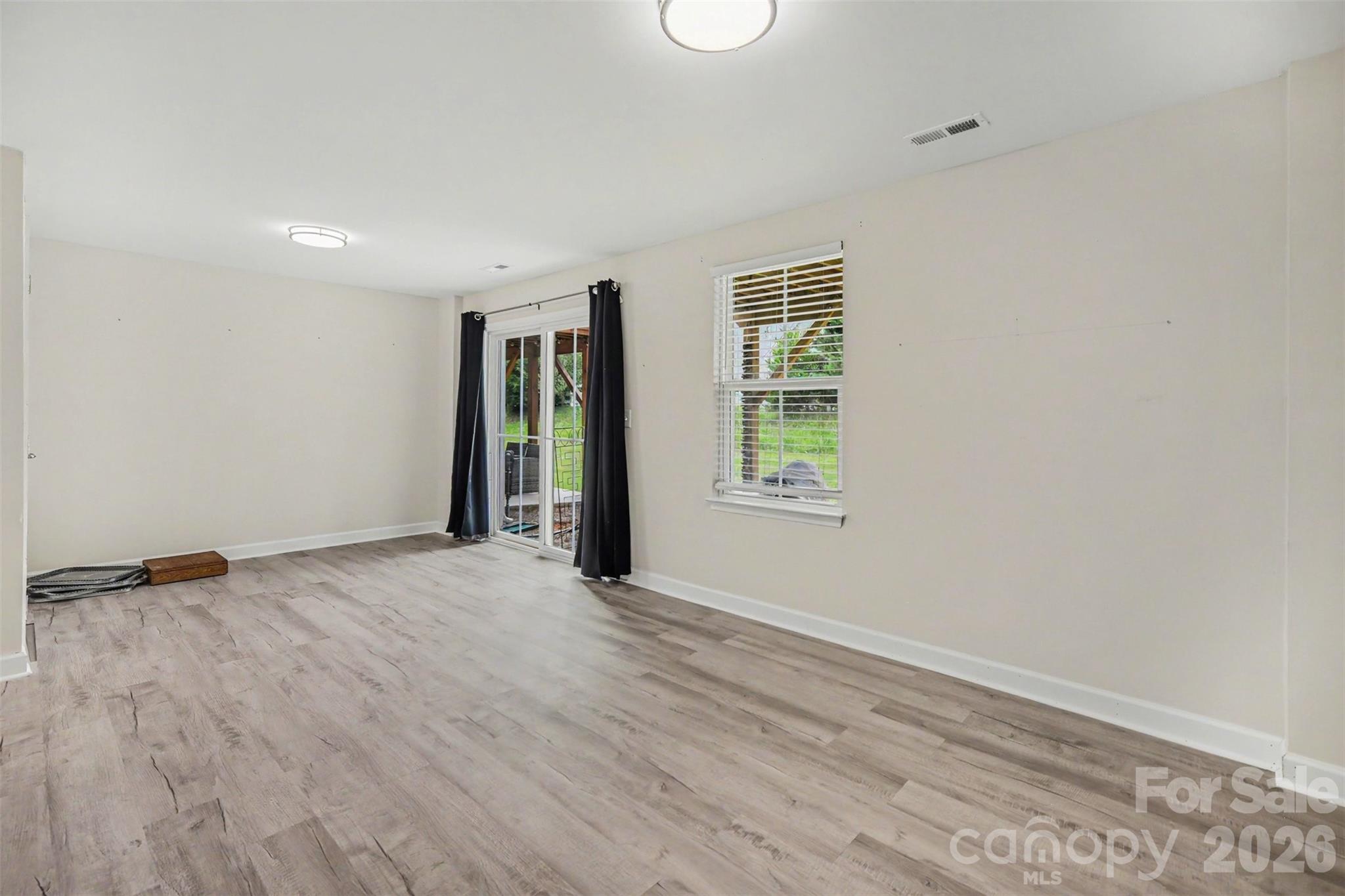 2662 Grantham Place Drive Property Photo 32
