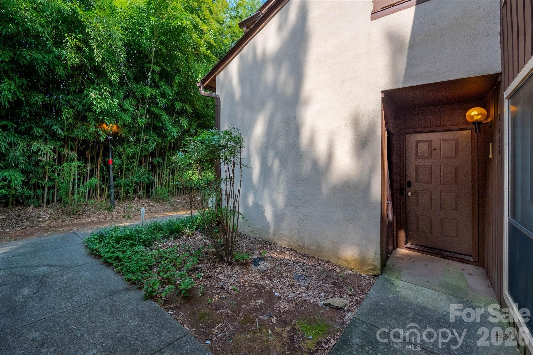 7203 Winery Lane Property Photo 2