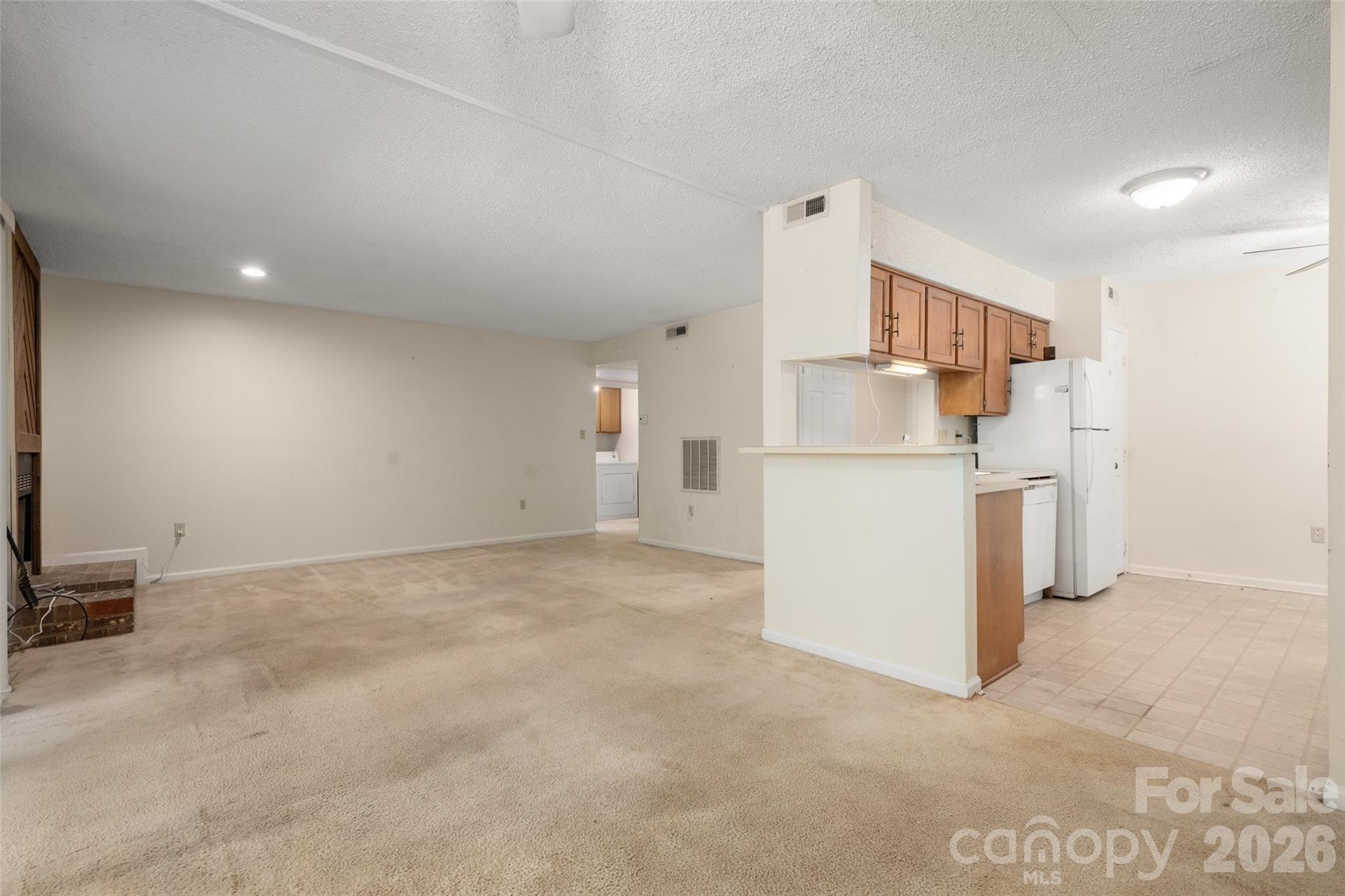 7203 Winery Lane Property Photo 11