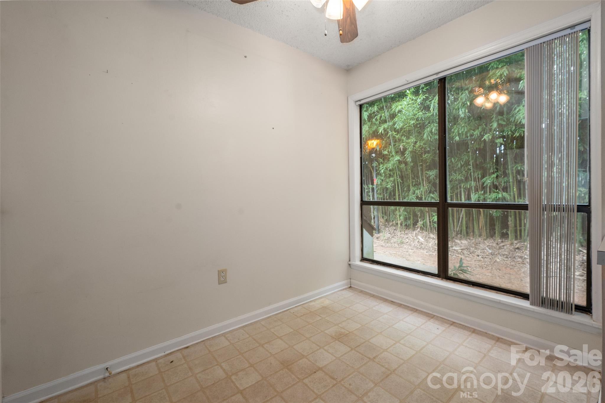 7203 Winery Lane Property Photo 14