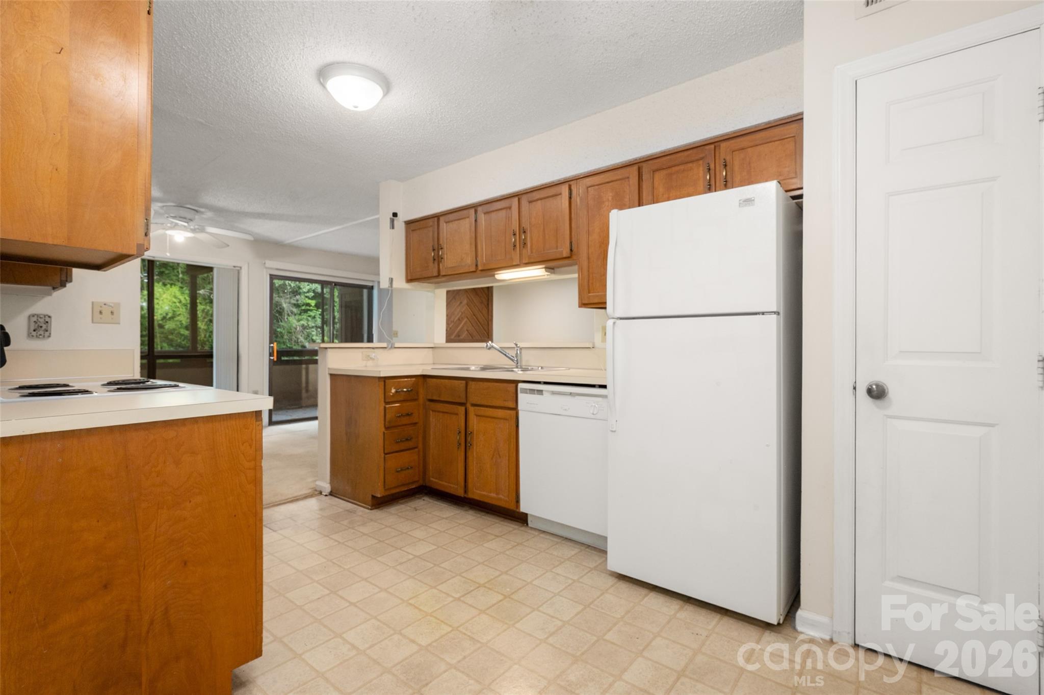 7203 Winery Lane Property Photo 15