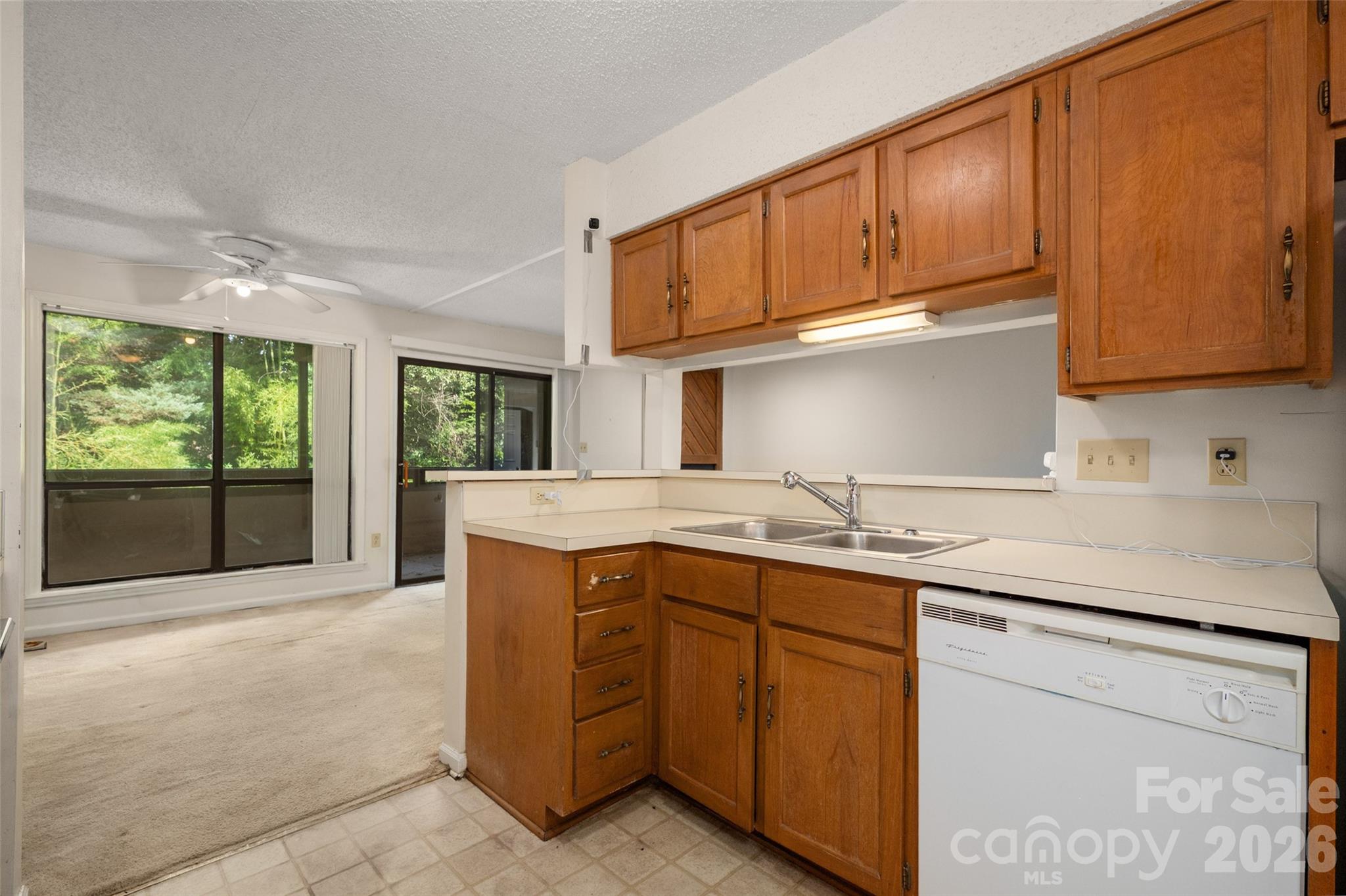7203 Winery Lane Property Photo 18