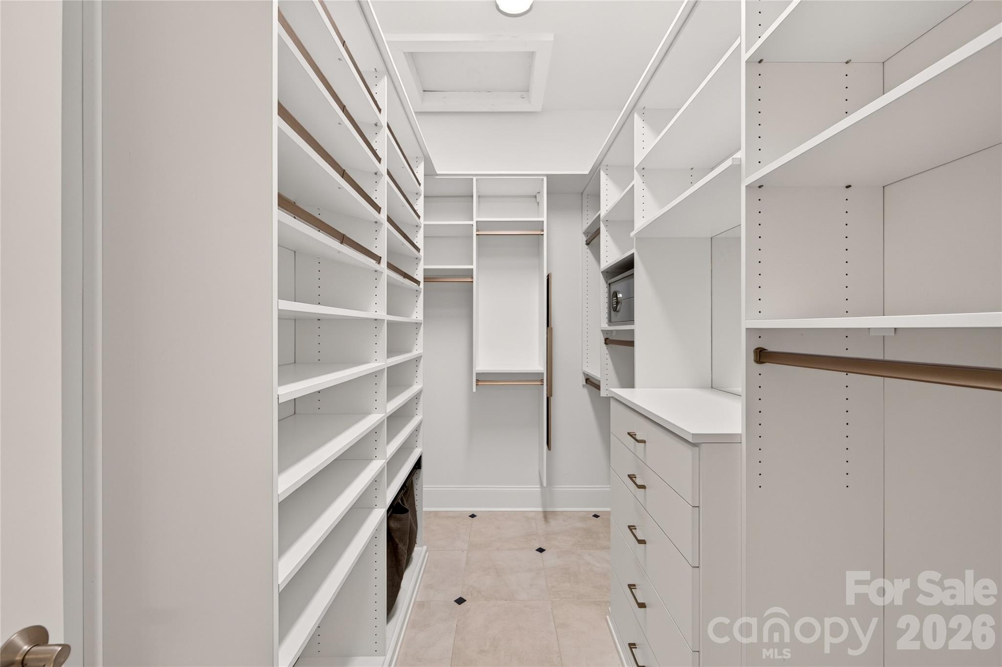 9517 Wheatfield Road Property Photo 28