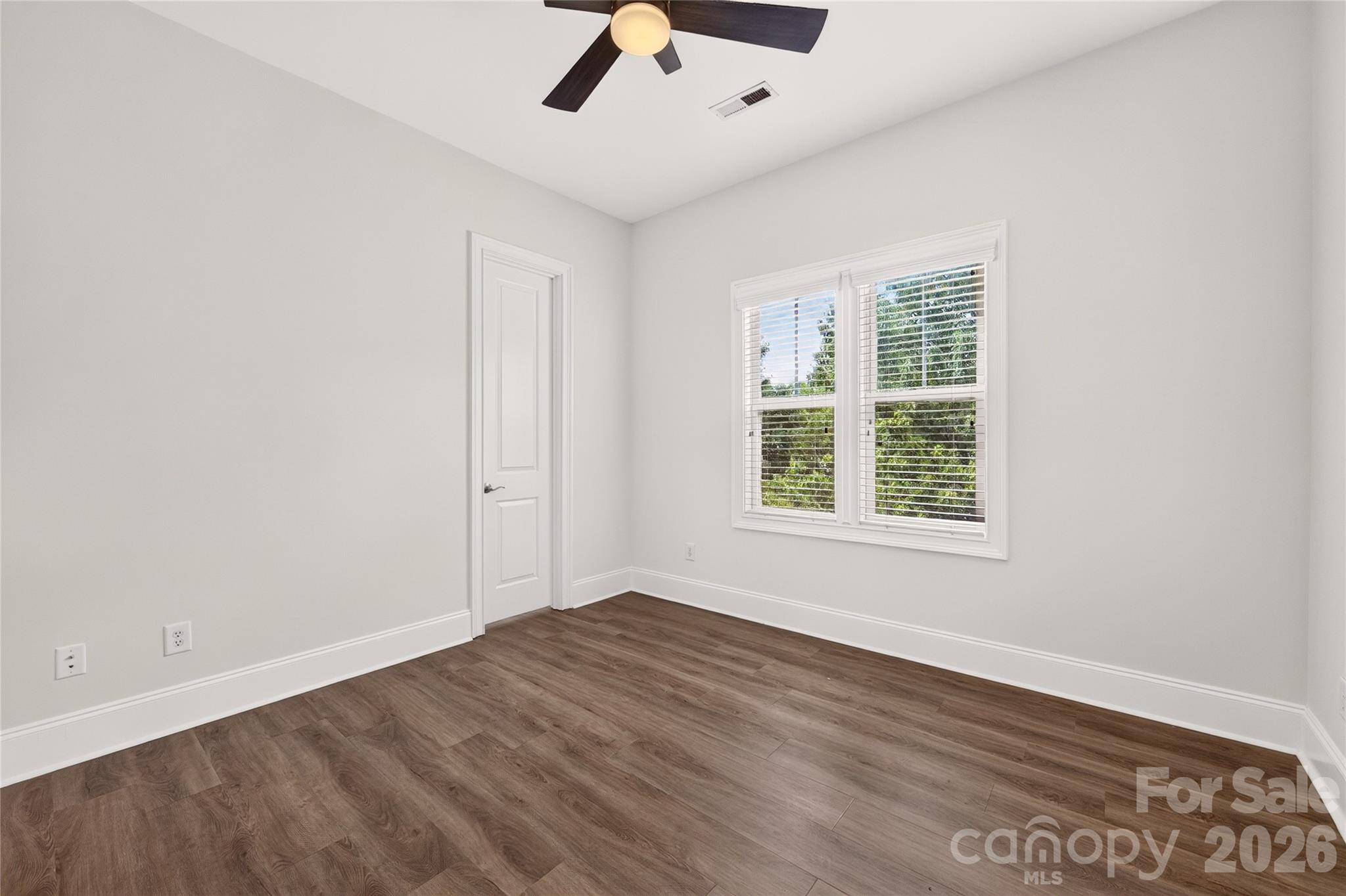 9517 Wheatfield Road Property Photo 33