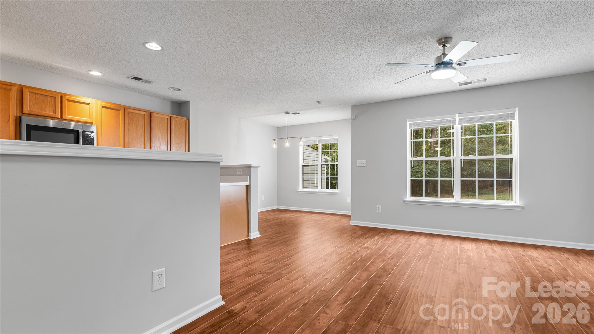 859 Pelican Bay Drive Property Photo 4