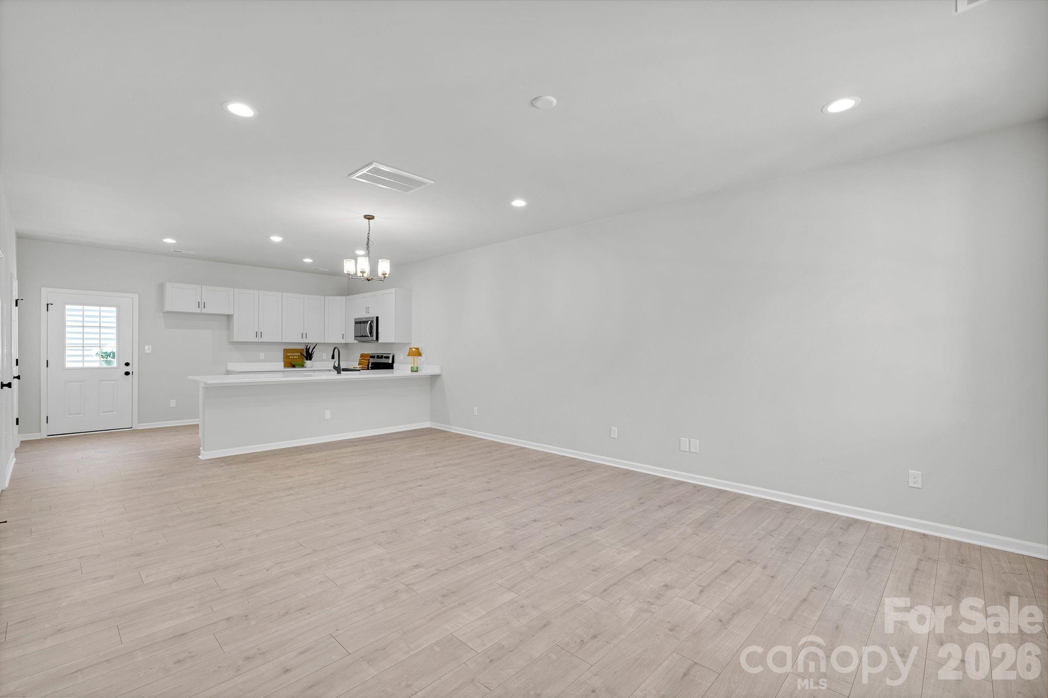 355 Melrose Drive Unit B Property Photo 9