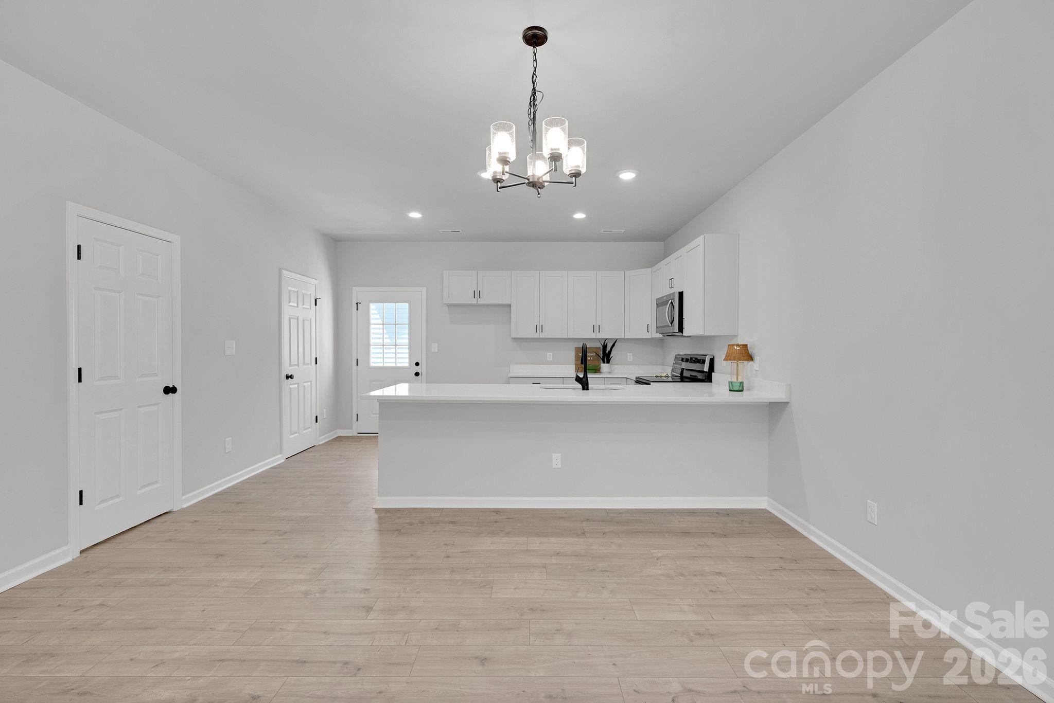 355 Melrose Drive Unit B Property Photo 11