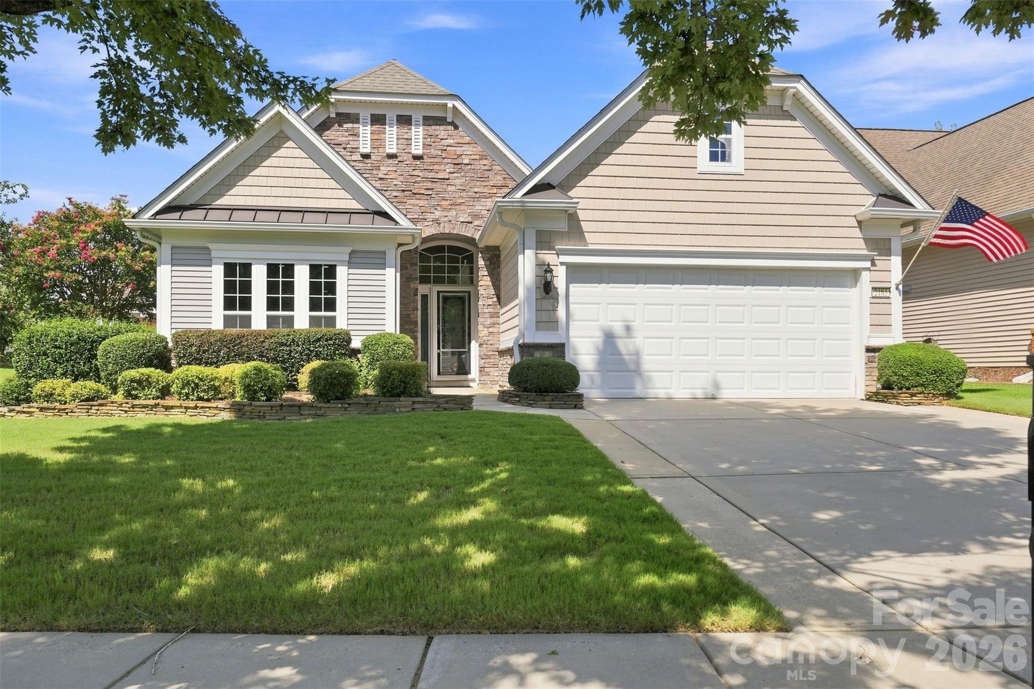 2185 Hartwell Lane Property Photo 1