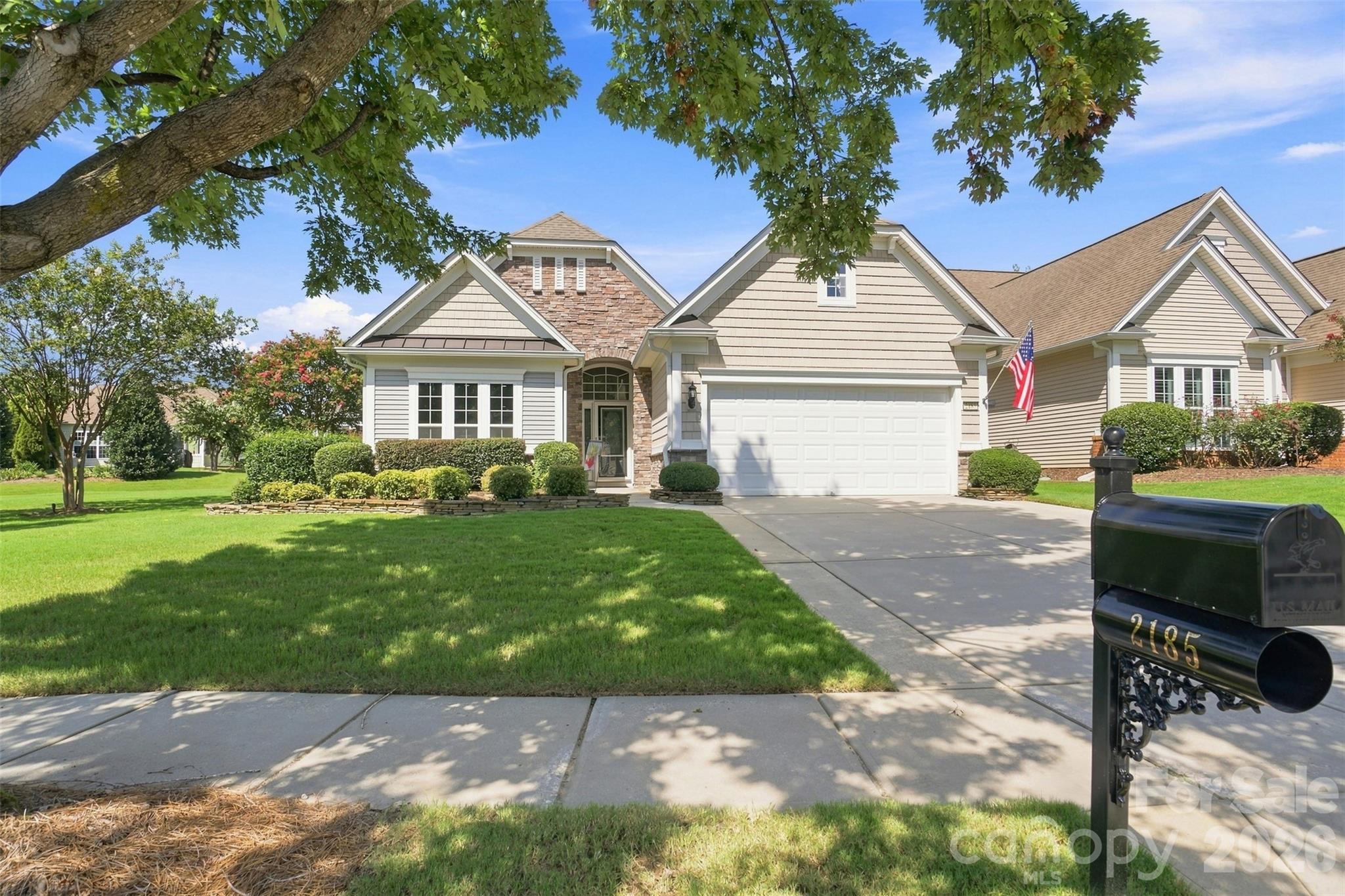 2185 Hartwell Lane Property Photo 4