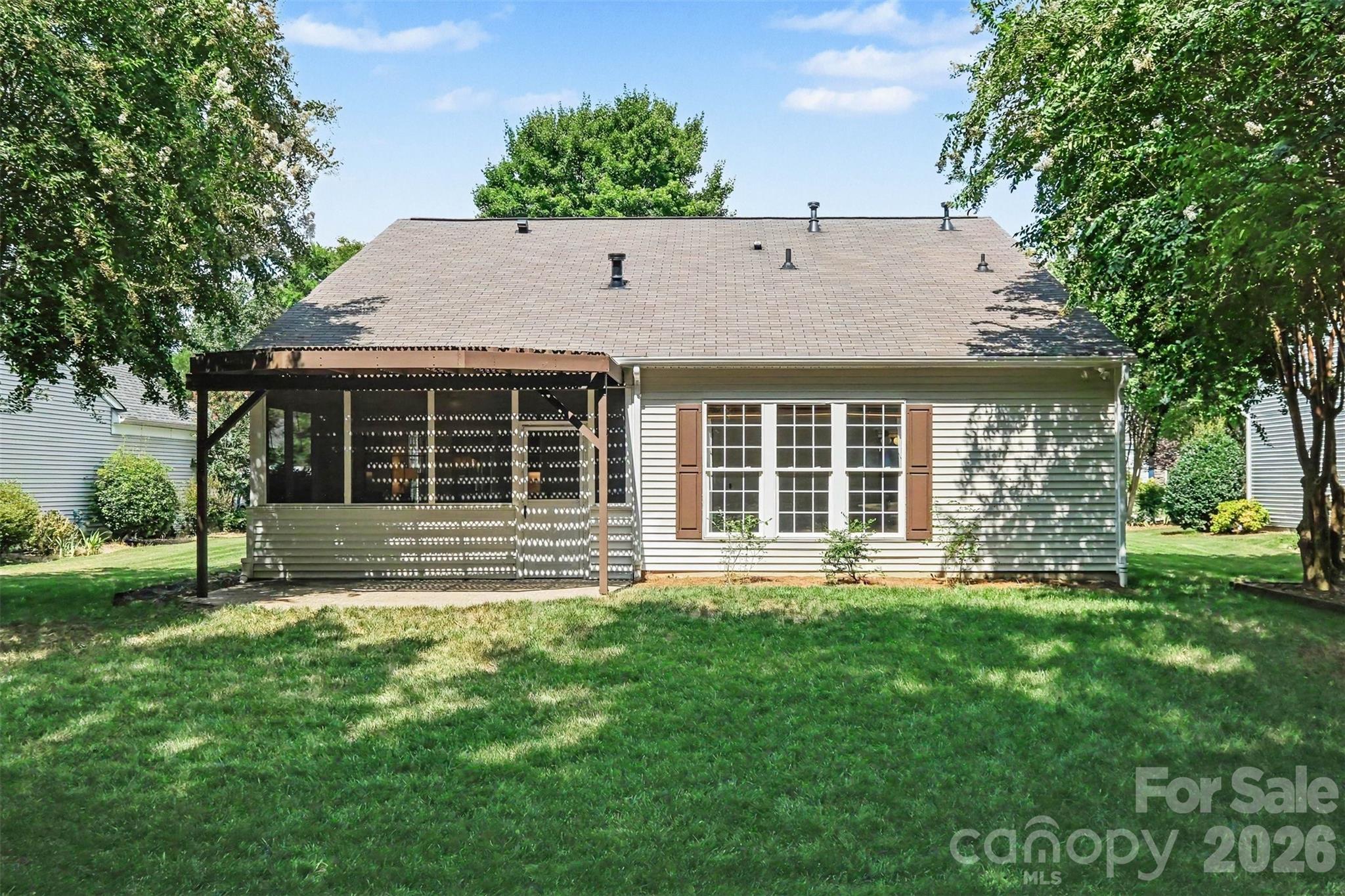 8932 Kestral Ridge Drive Property Photo 27