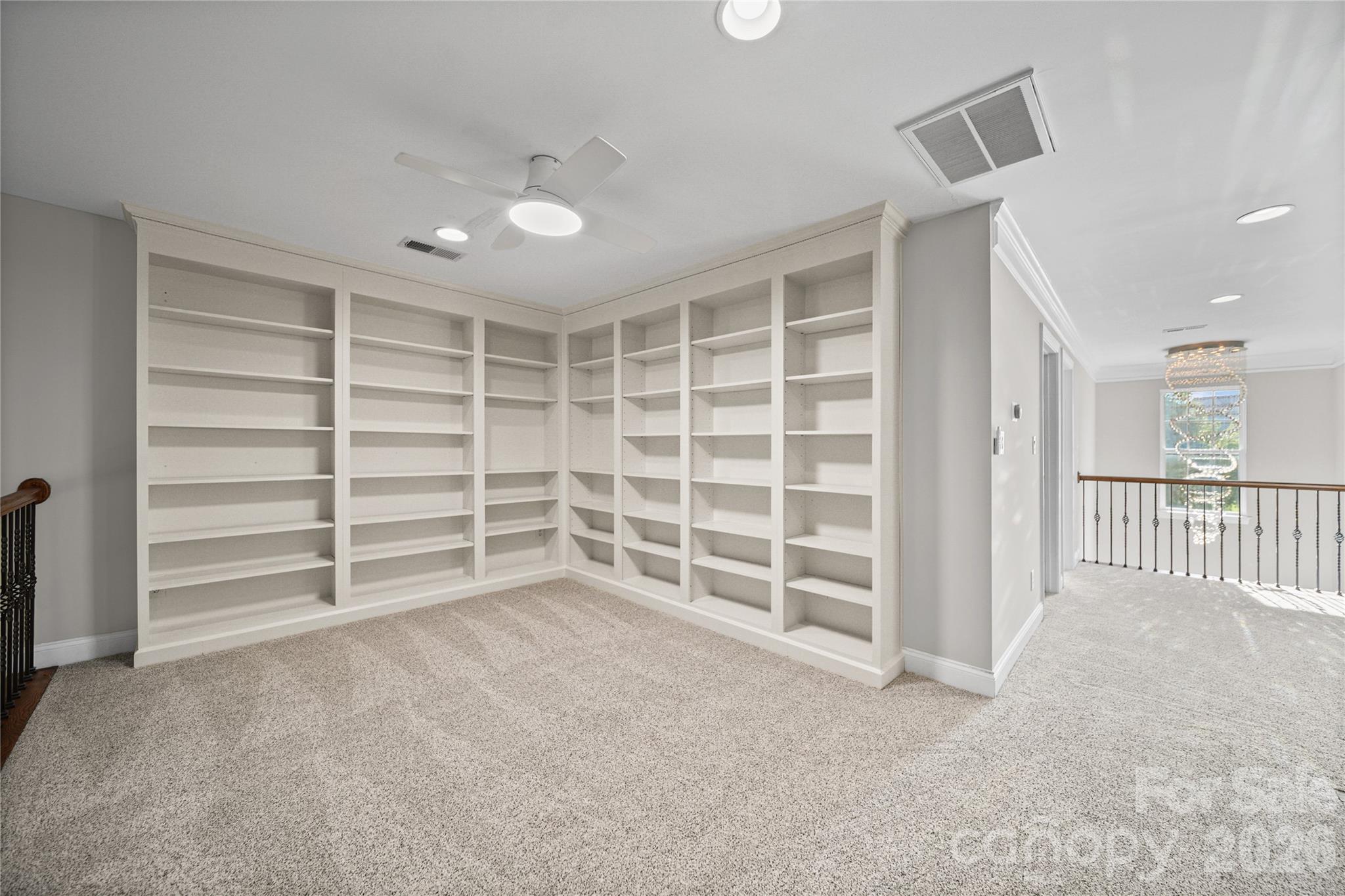 2246 Donnington Lane Property Photo 24