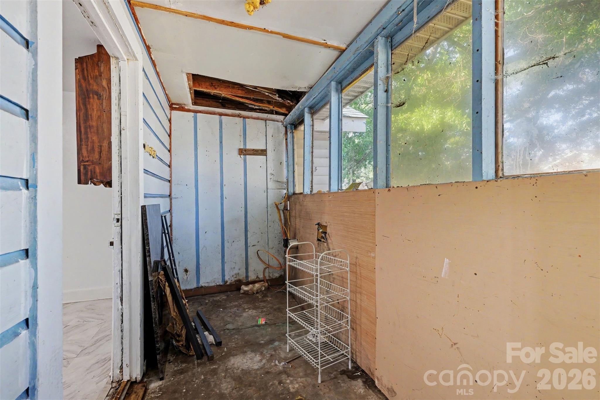 2131 Ferris Street 42-44 Property Photo 22