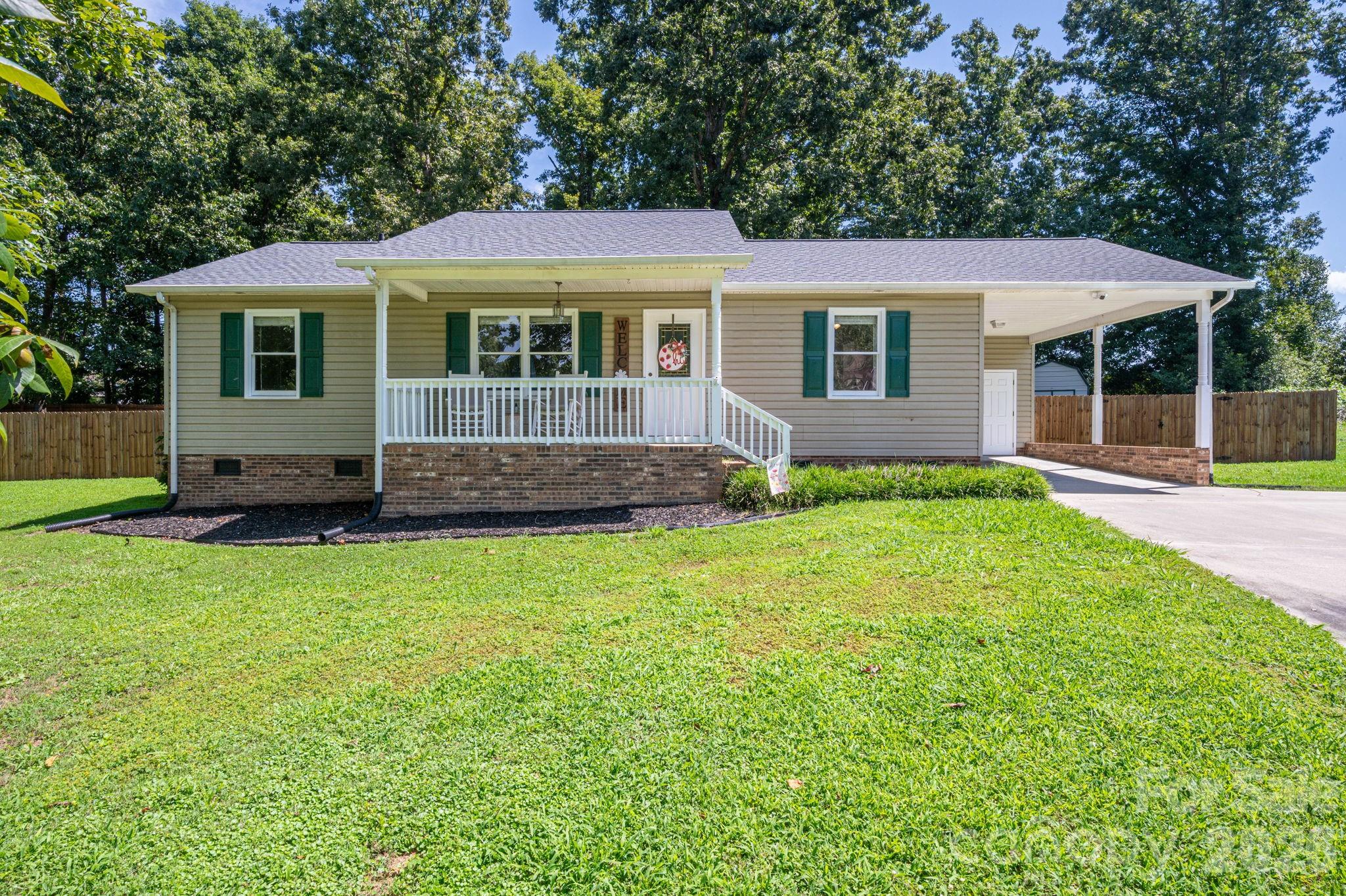 145 Eagles Nest Way Property Photo 1