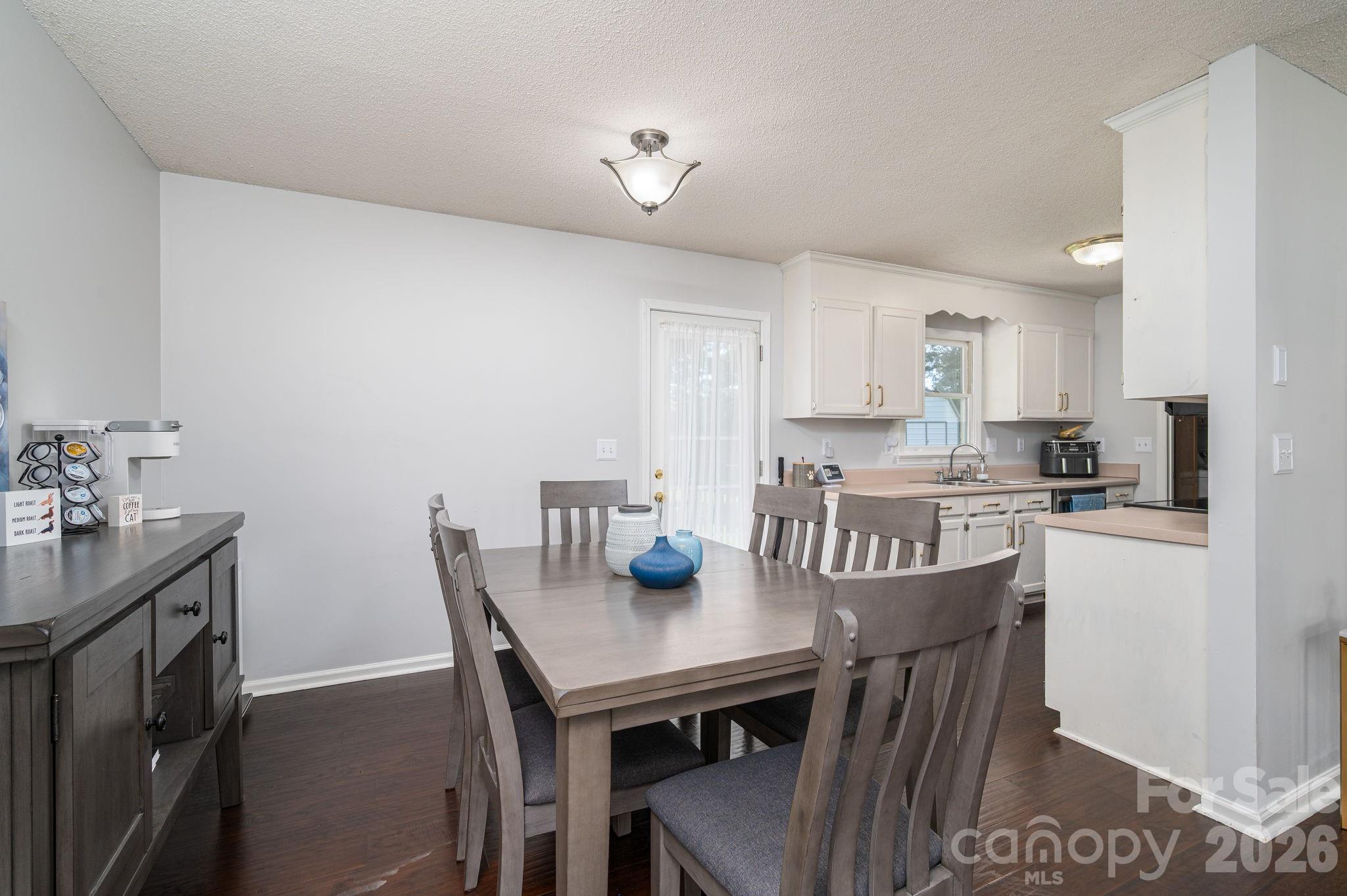 145 Eagles Nest Way Property Photo 21