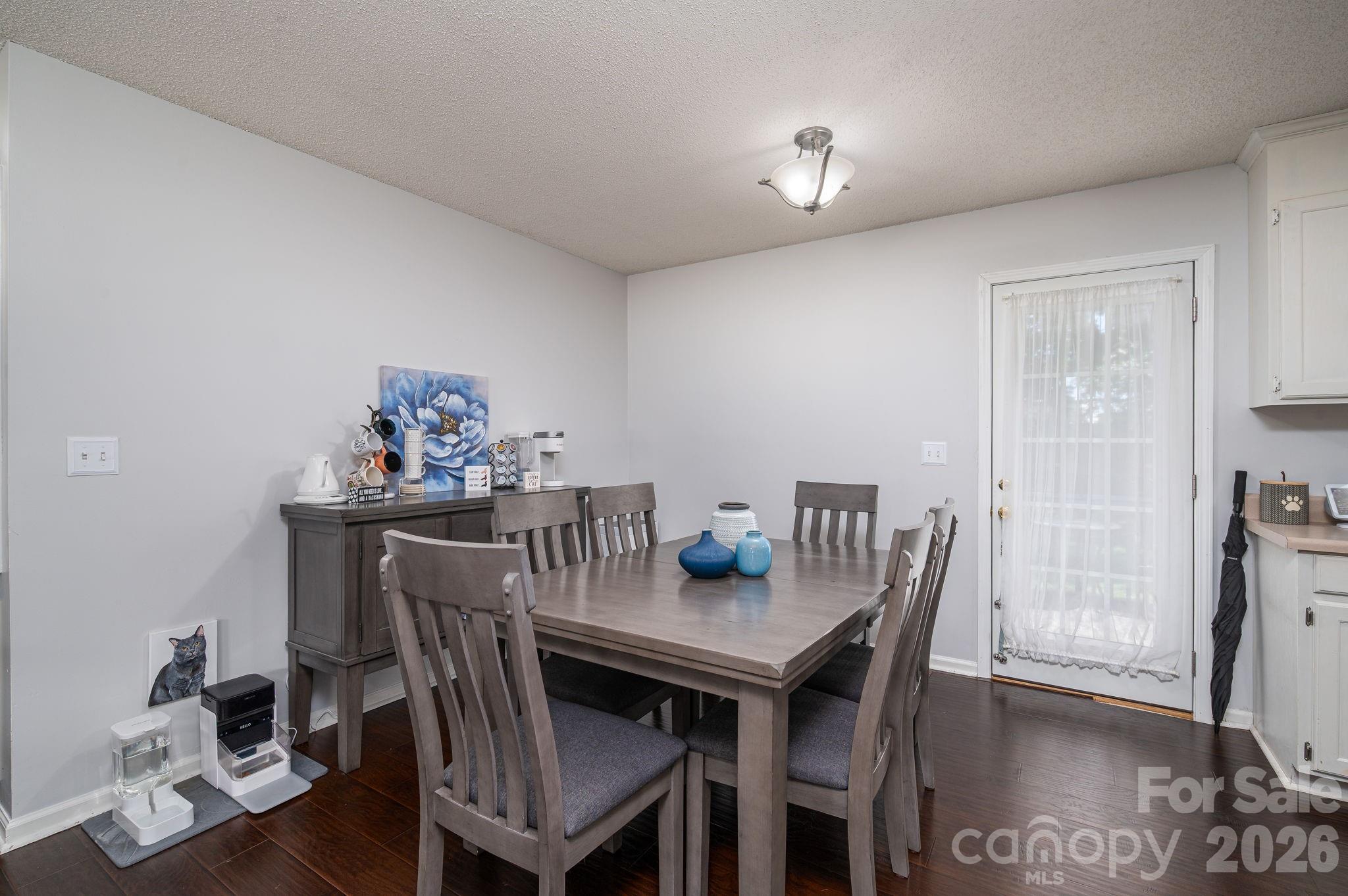 145 Eagles Nest Way Property Photo 22