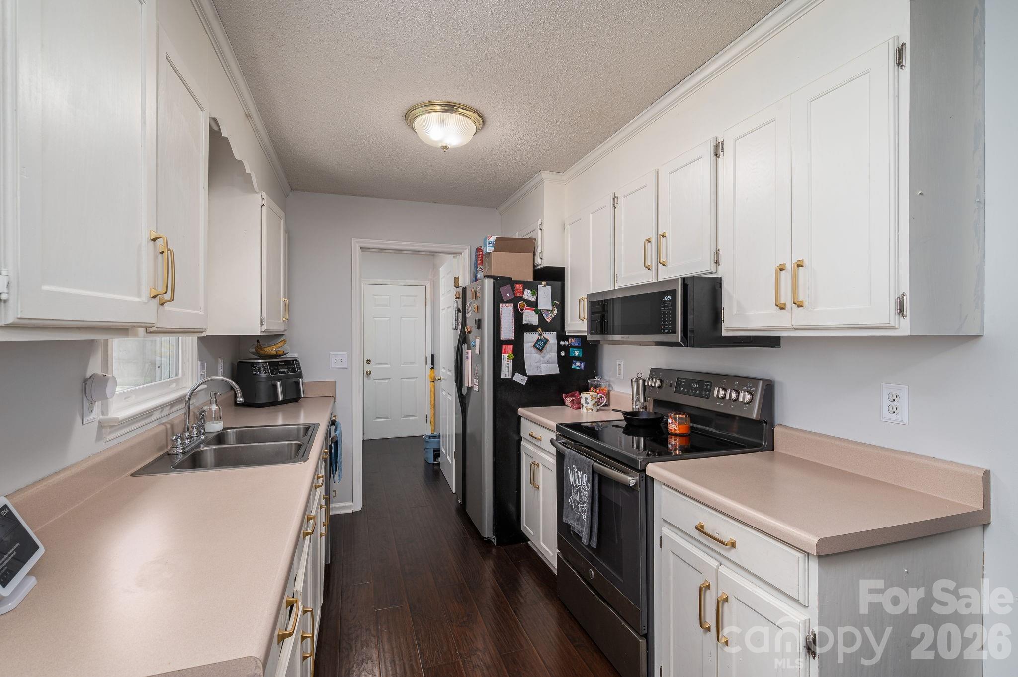 145 Eagles Nest Way Property Photo 25