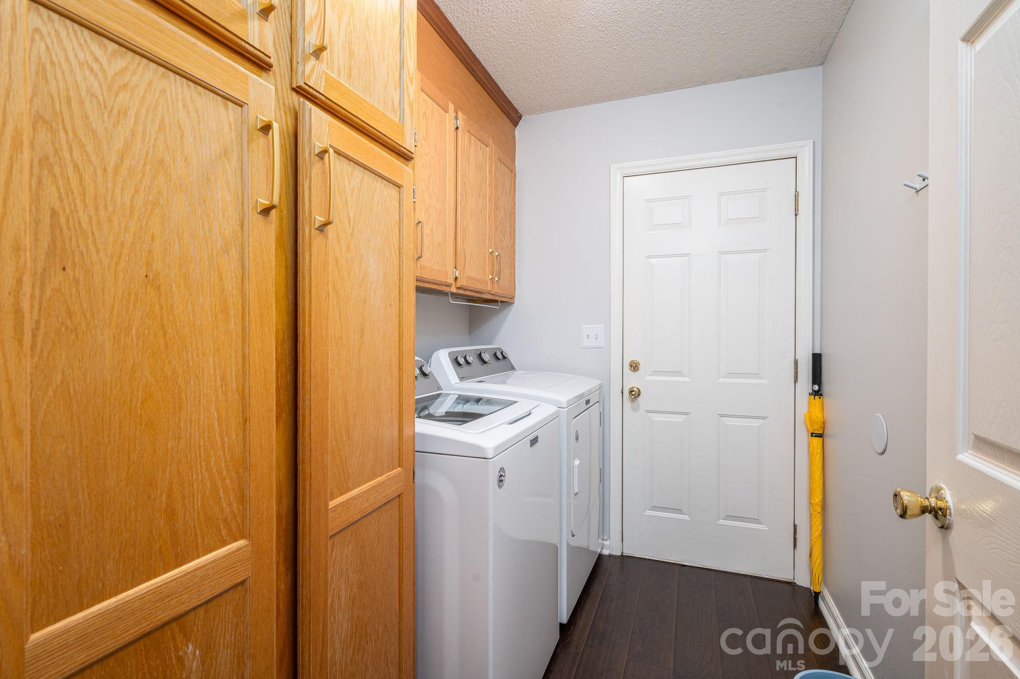 145 Eagles Nest Way Property Photo 28