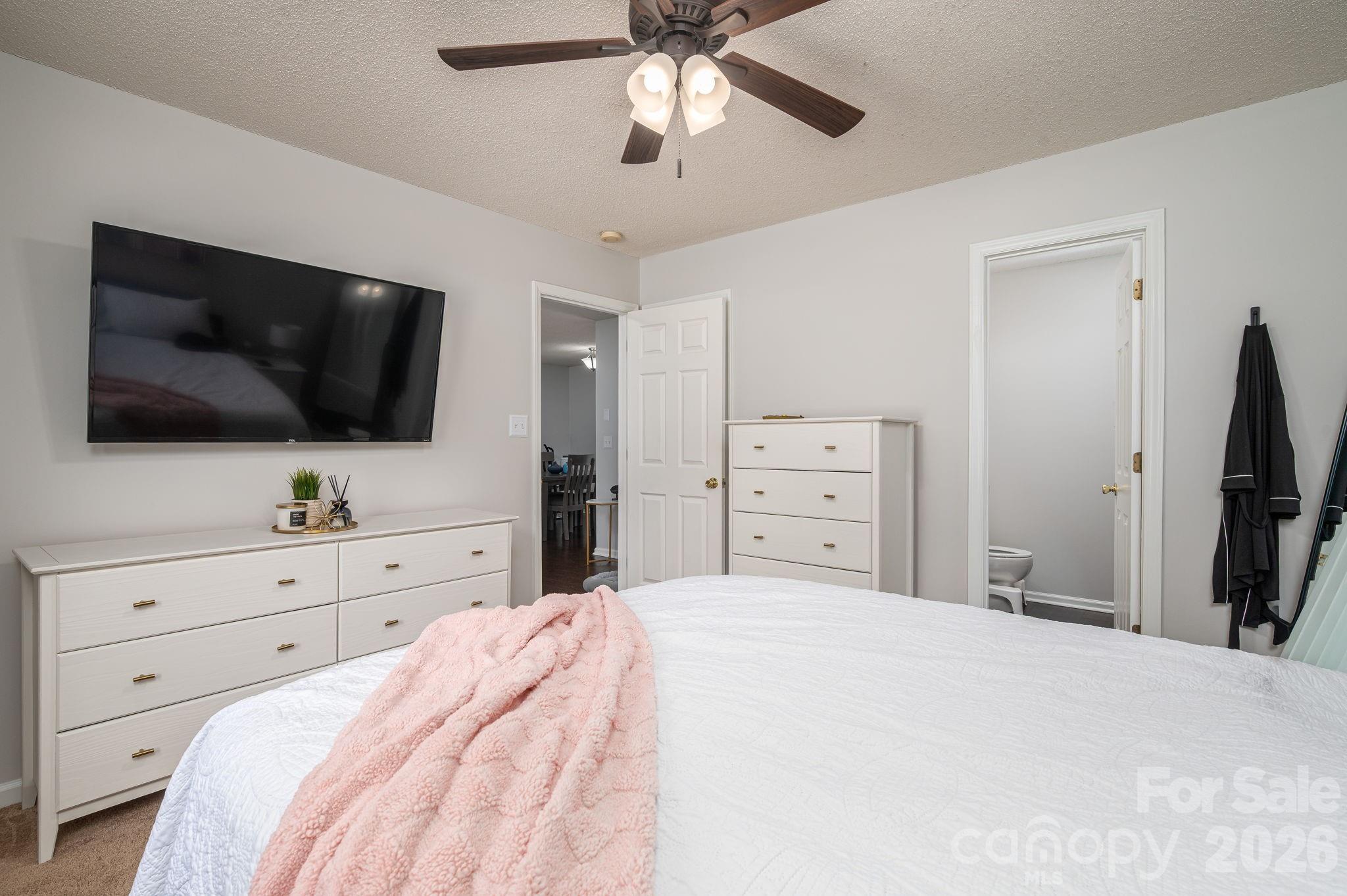 145 Eagles Nest Way Property Photo 30