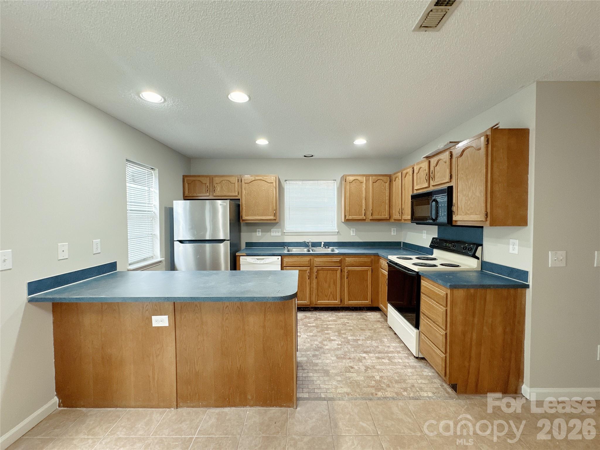 5745 Prescott Court Property Photo 2