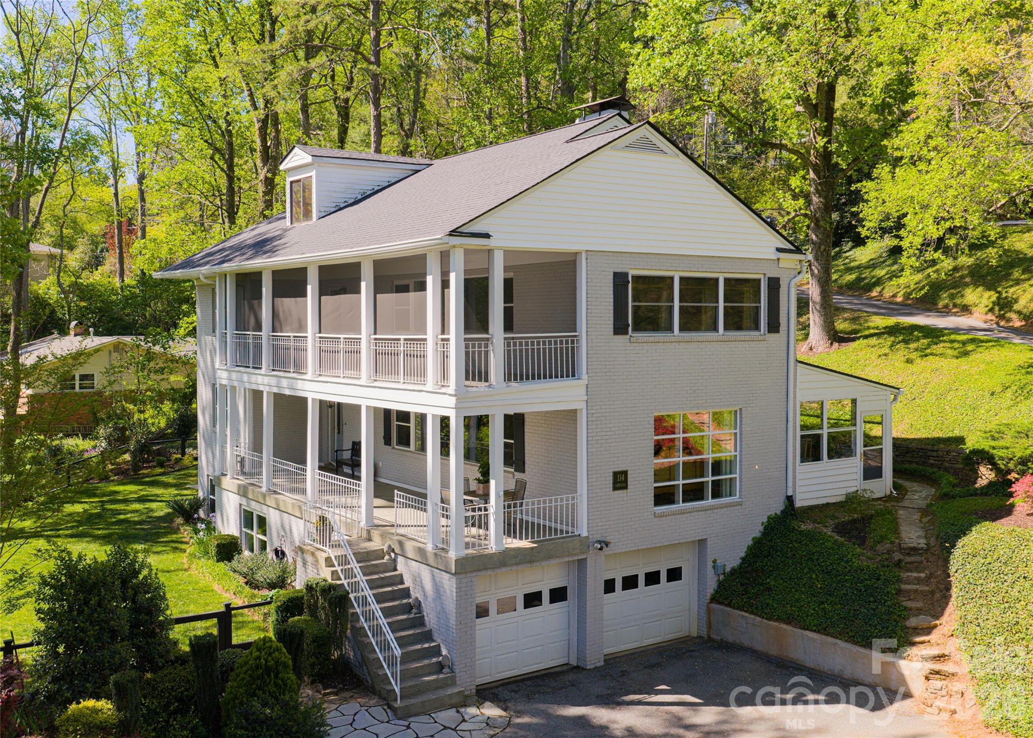 114 Cambridge Road Property Photo 1