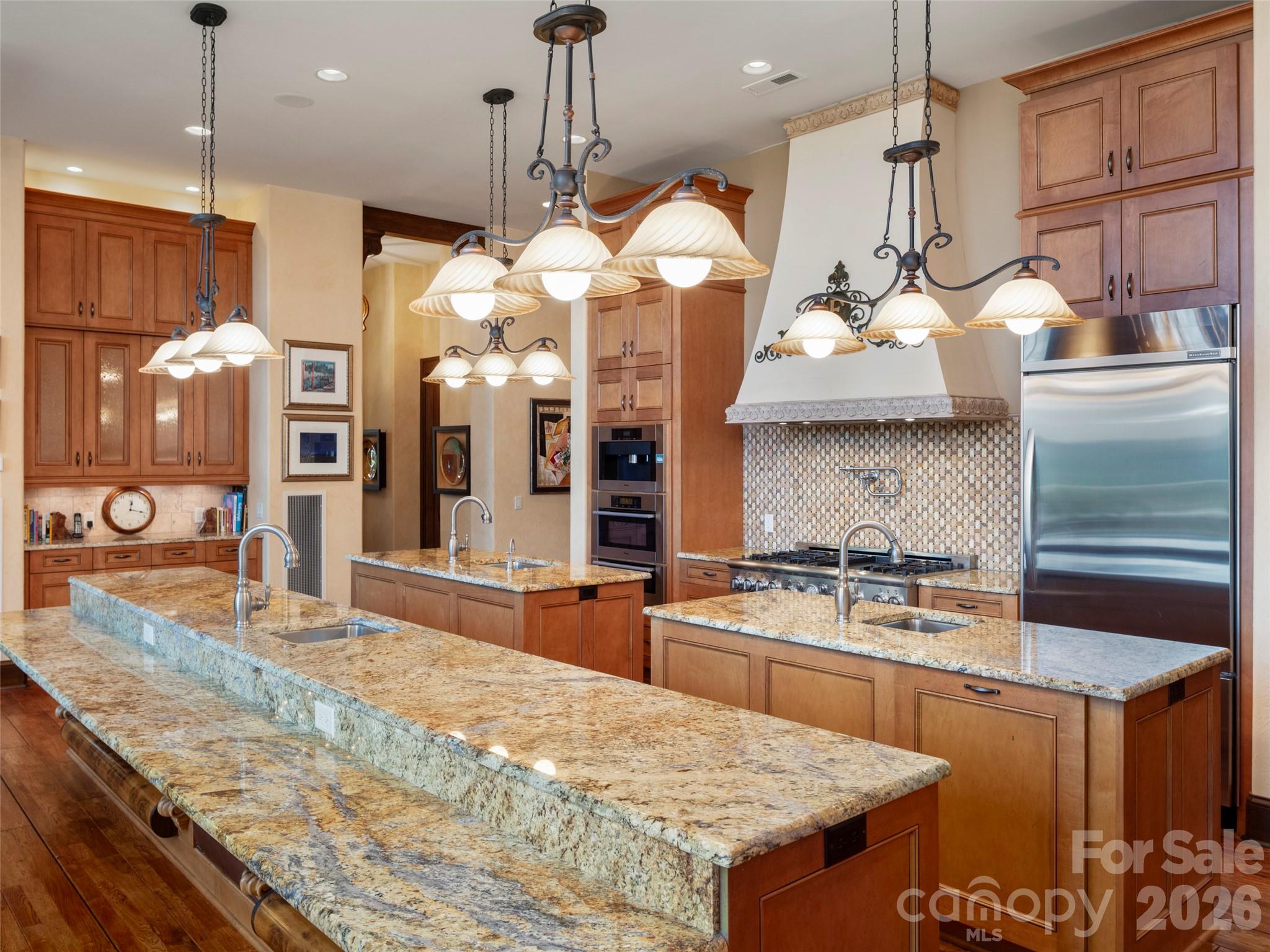 994 Clovertop Lane Property Photo 16
