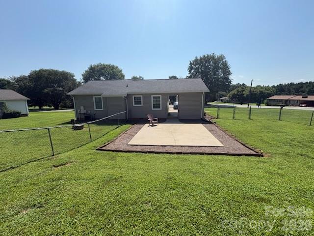 101 Apple Hill Drive 1 Property Photo 2
