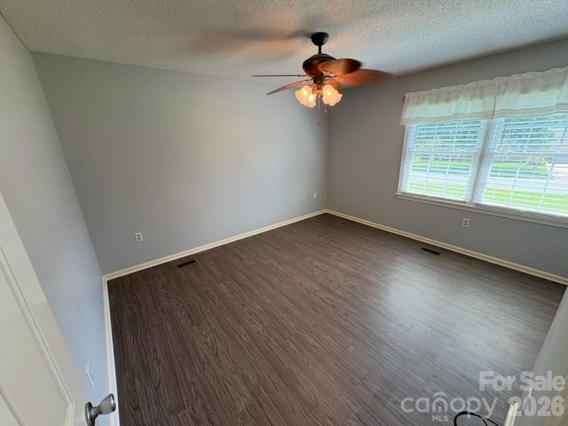 101 Apple Hill Drive 1 Property Photo 10