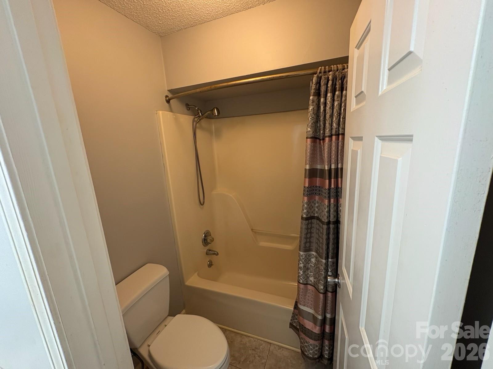 101 Apple Hill Drive 1 Property Photo 18